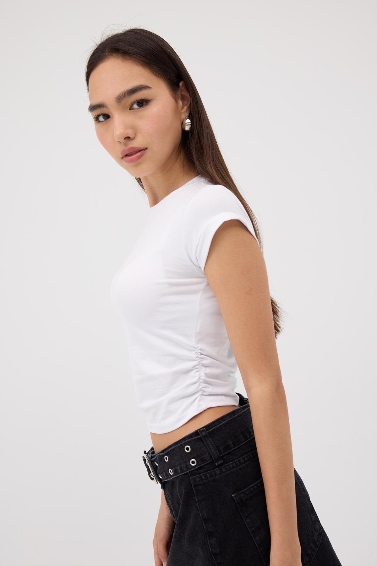 White_Crew-Neck-Side-Gathered-Blouse-addax