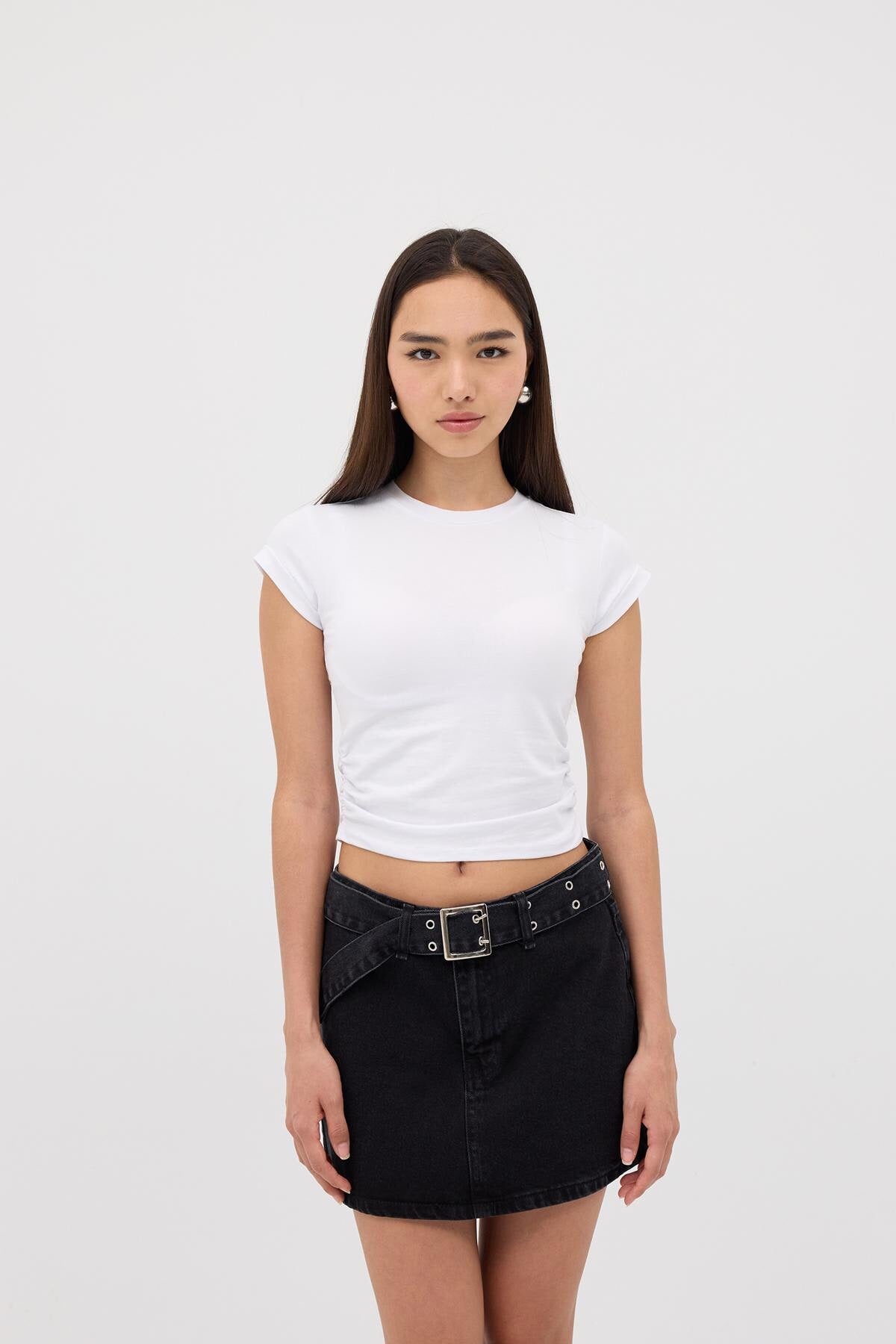 White_Crew-Neck-Side-Gathered-Blouse-addax