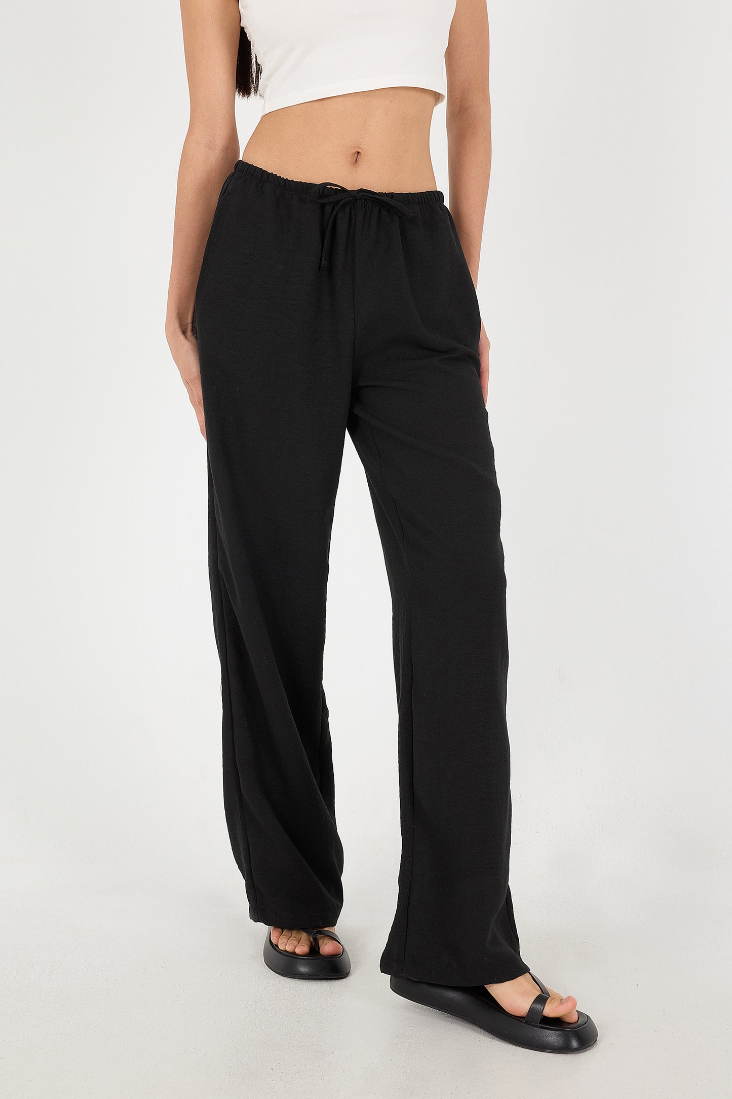Black_Tied-Wide-Leg-Trousers-addax