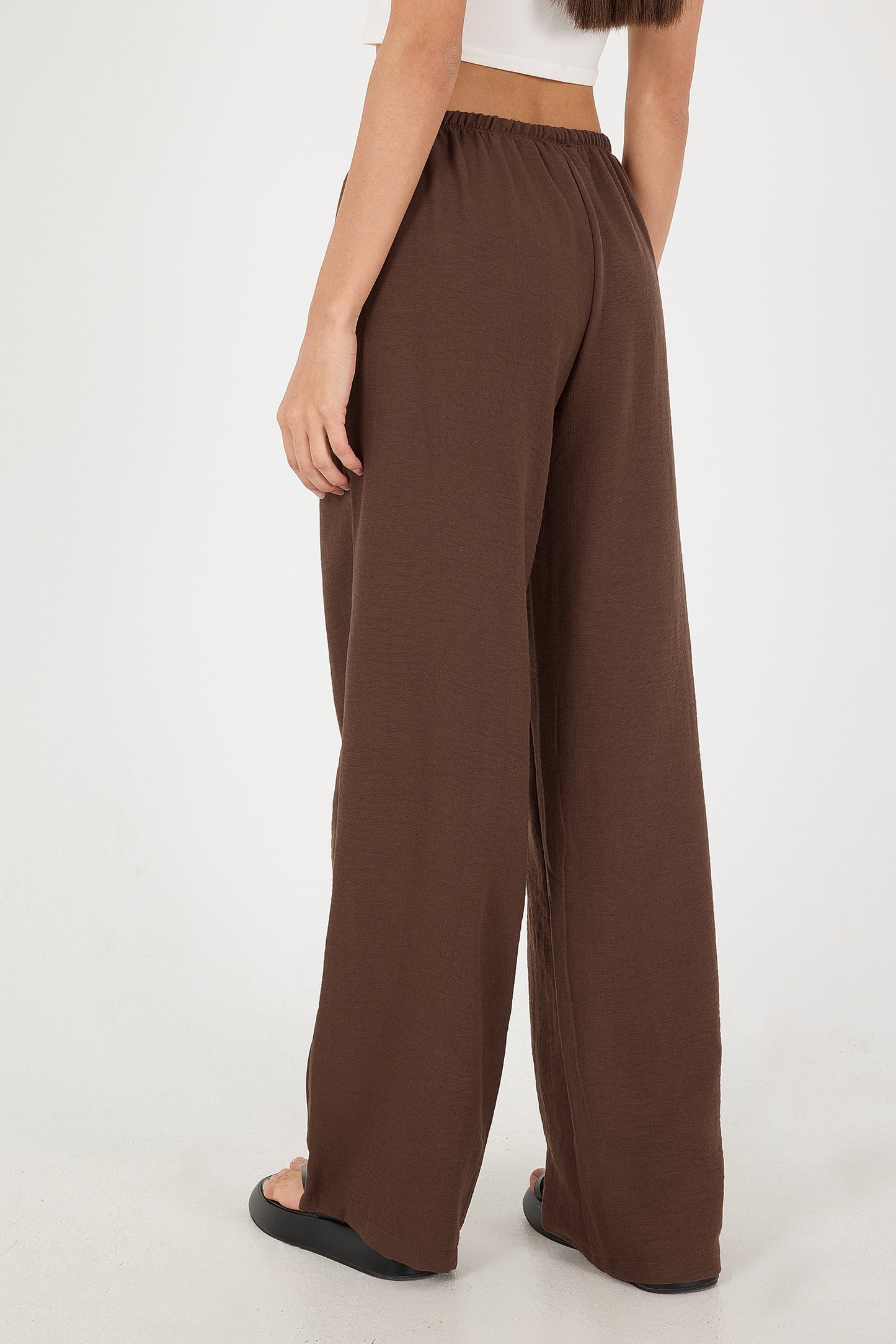 Brown_Tied-Wide-Leg-Trousers-addax
