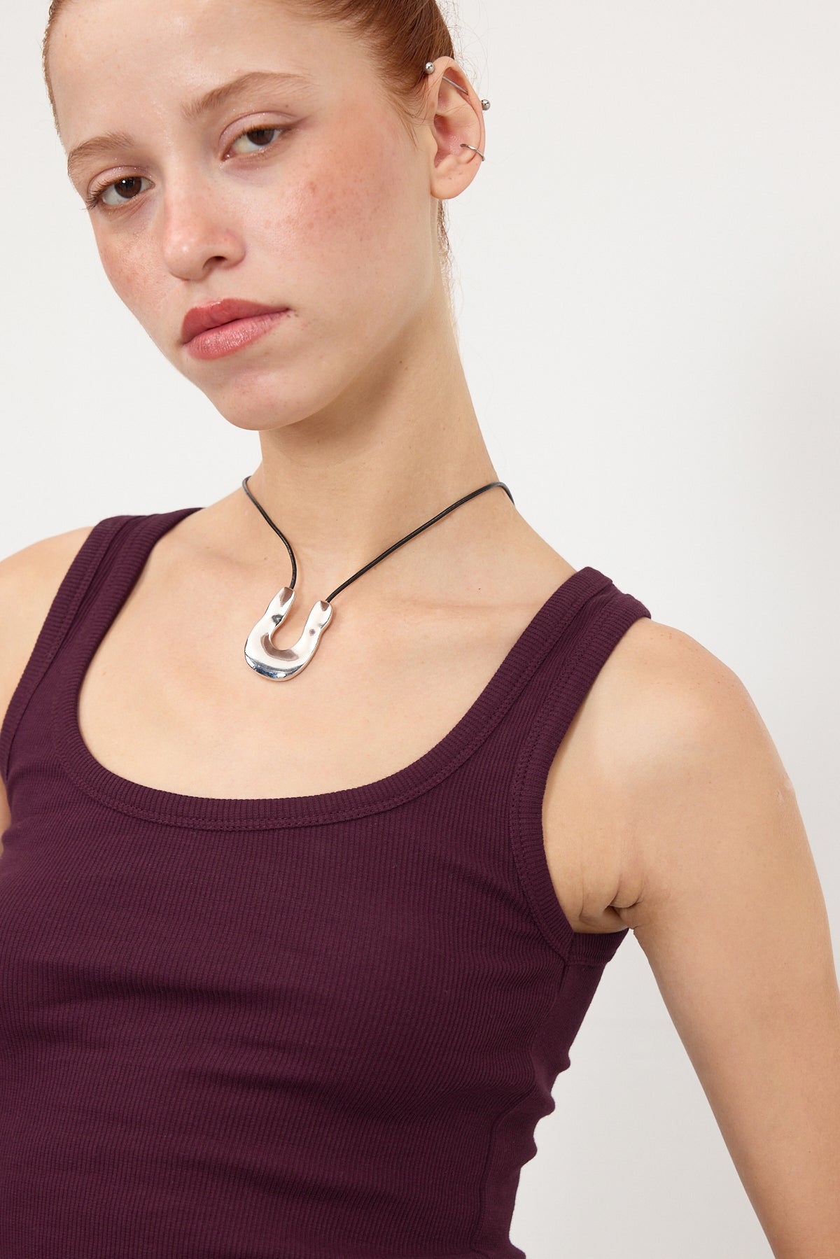 Gardenia_U-Neck-Sleeveless-Tank-Top-addax