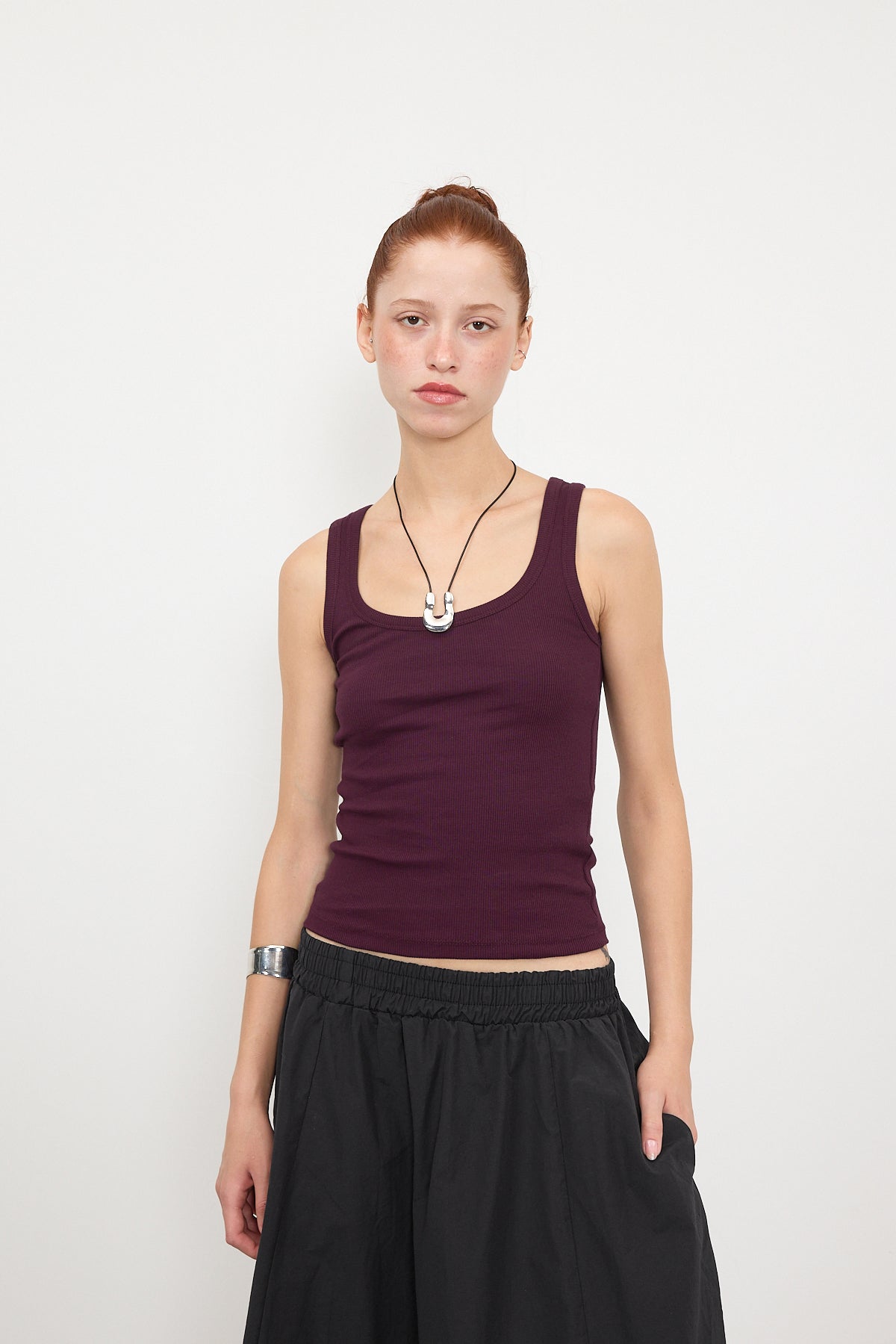 Gardenia_U-Neck-Sleeveless-Tank-Top-addax