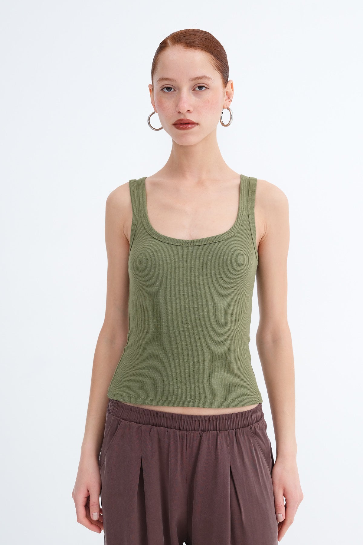 Matcha_U-Neck-Sleeveless-Tank-Top-addax