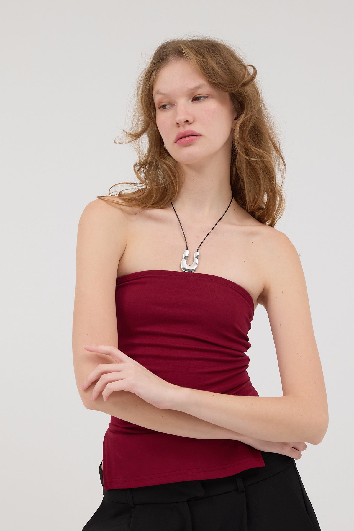 Burgundy_Strapless-Gathered-Bustier-addax