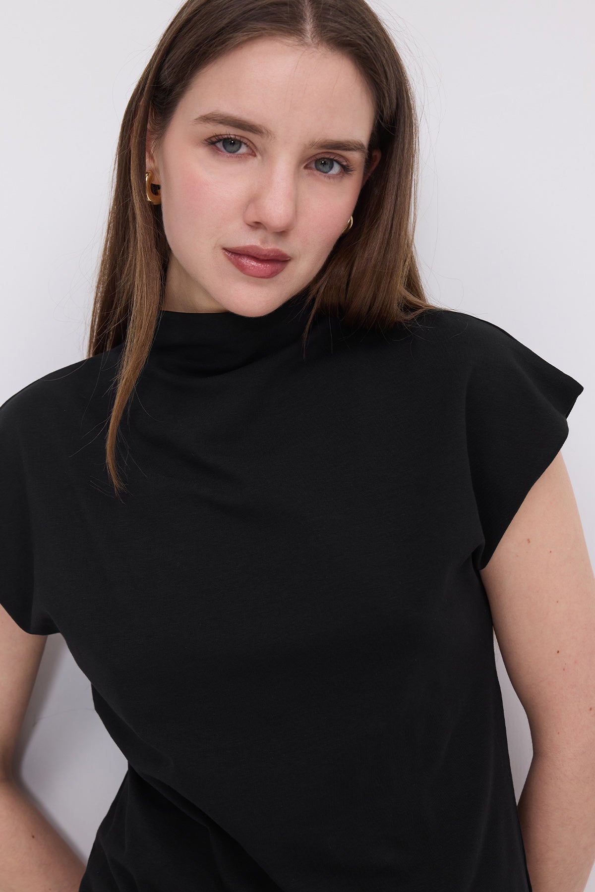 Black_High-Neck-Basic-Blouse-addax