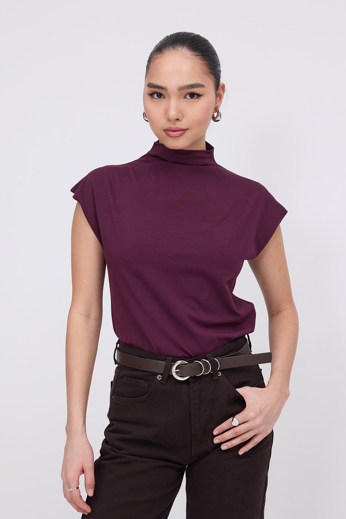 Gardenia_High-Neck-Basic-Blouse-addax