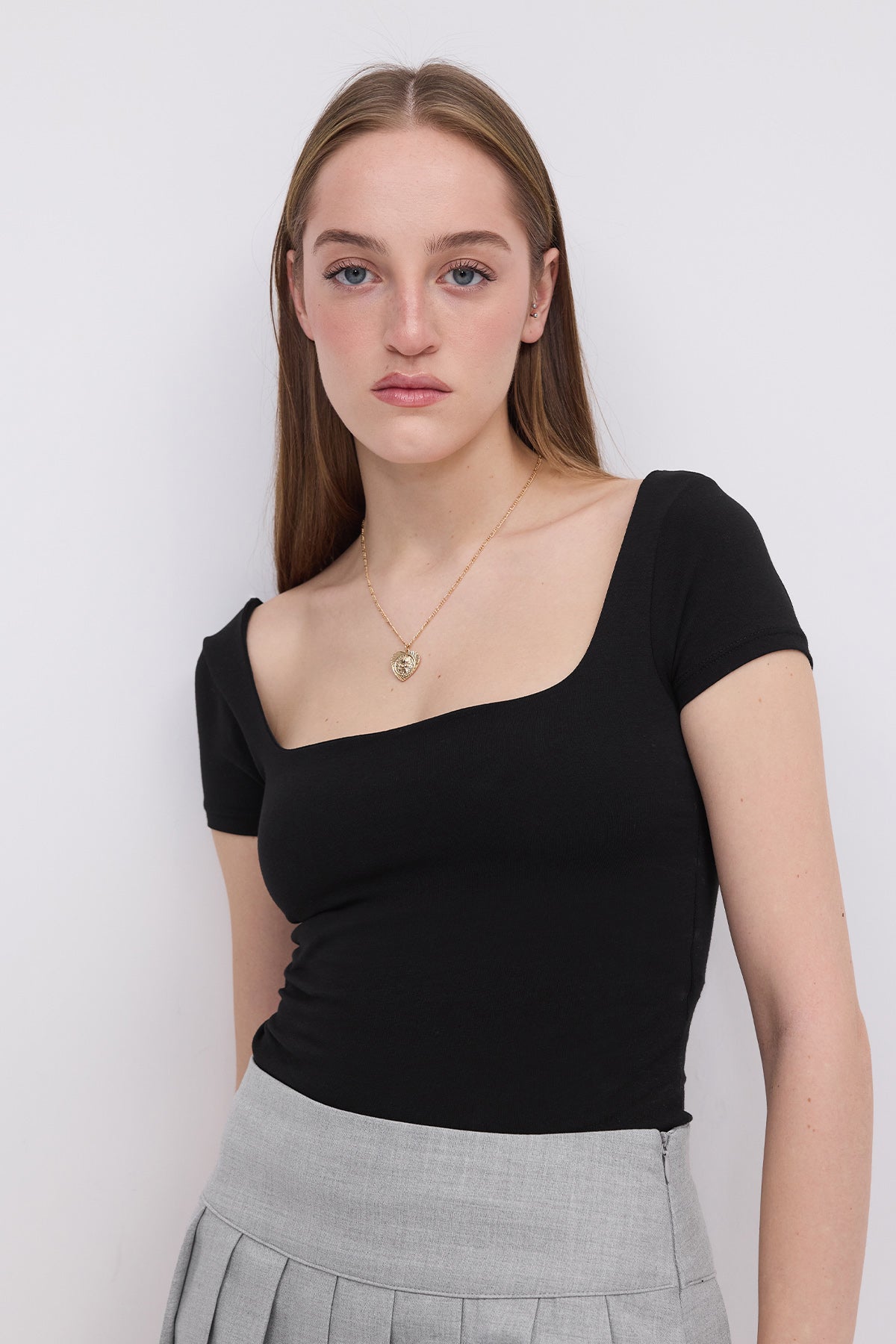 Black_Square-Neck-Short-Sleeve-Blouse-addax