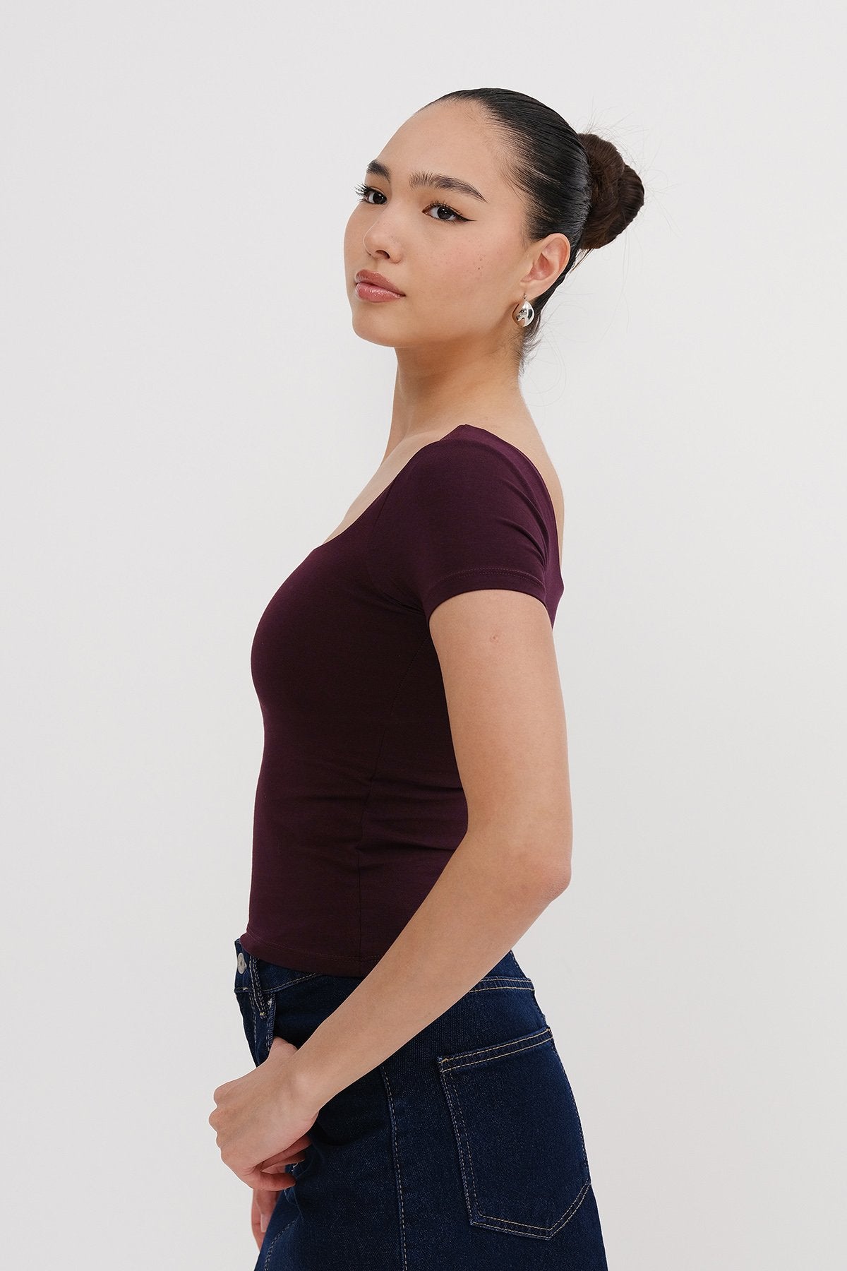 Gardenia_Square-Neck-Short-Sleeve-Blouse-addax