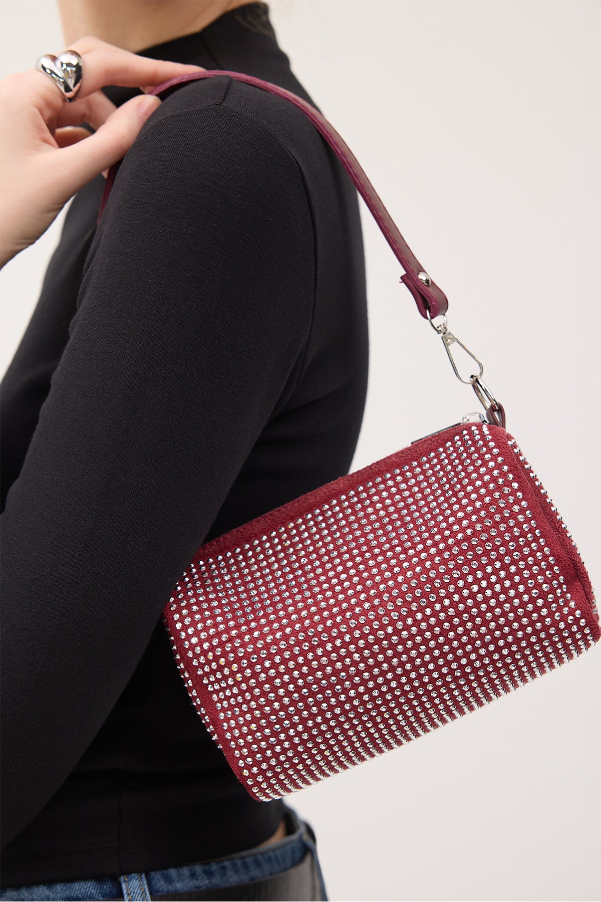 Burgundy_Bag-addax