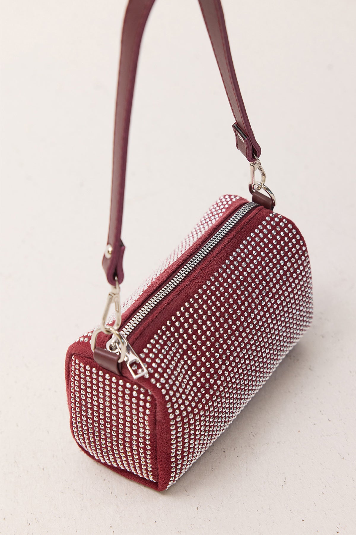 Burgundy_Bag-addax