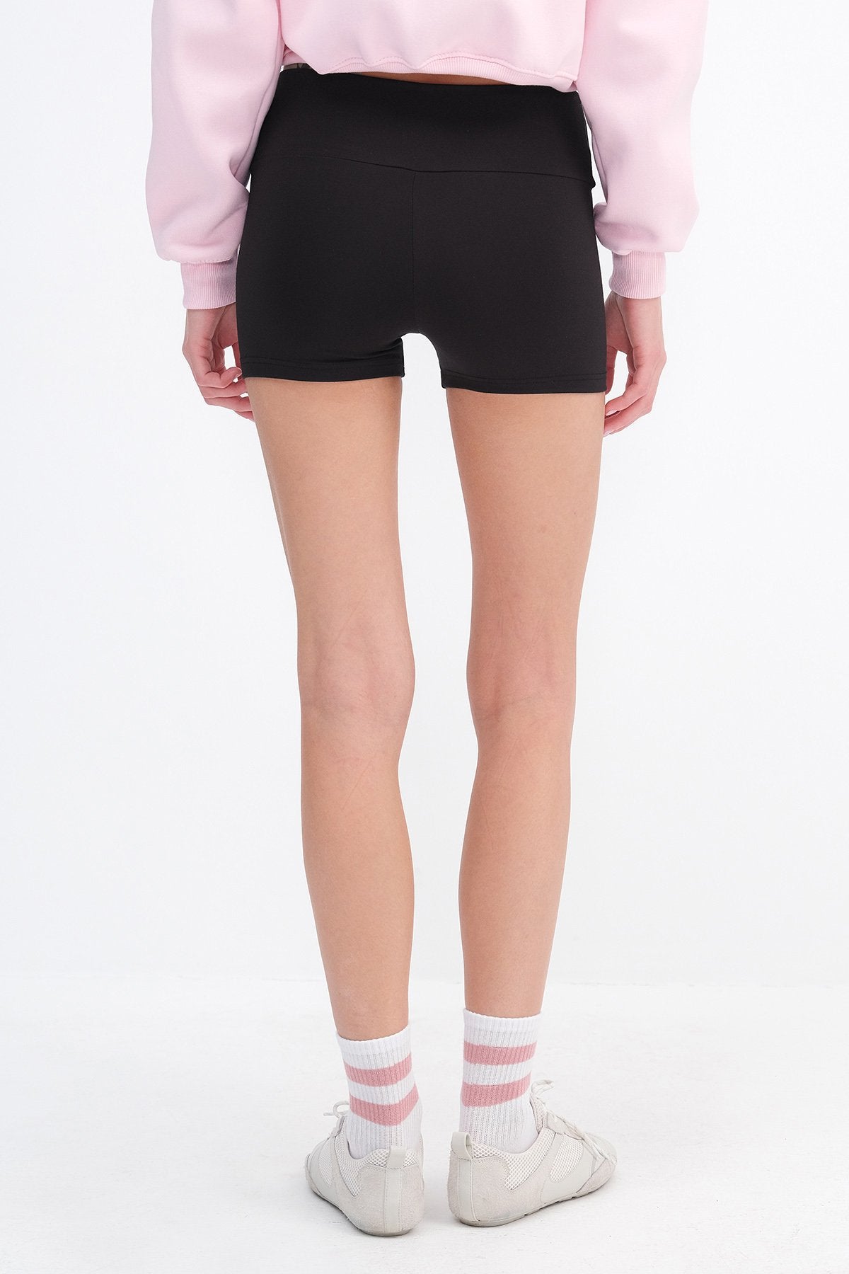 Black_High-Waist-Sports-Shorts-Tights-addax