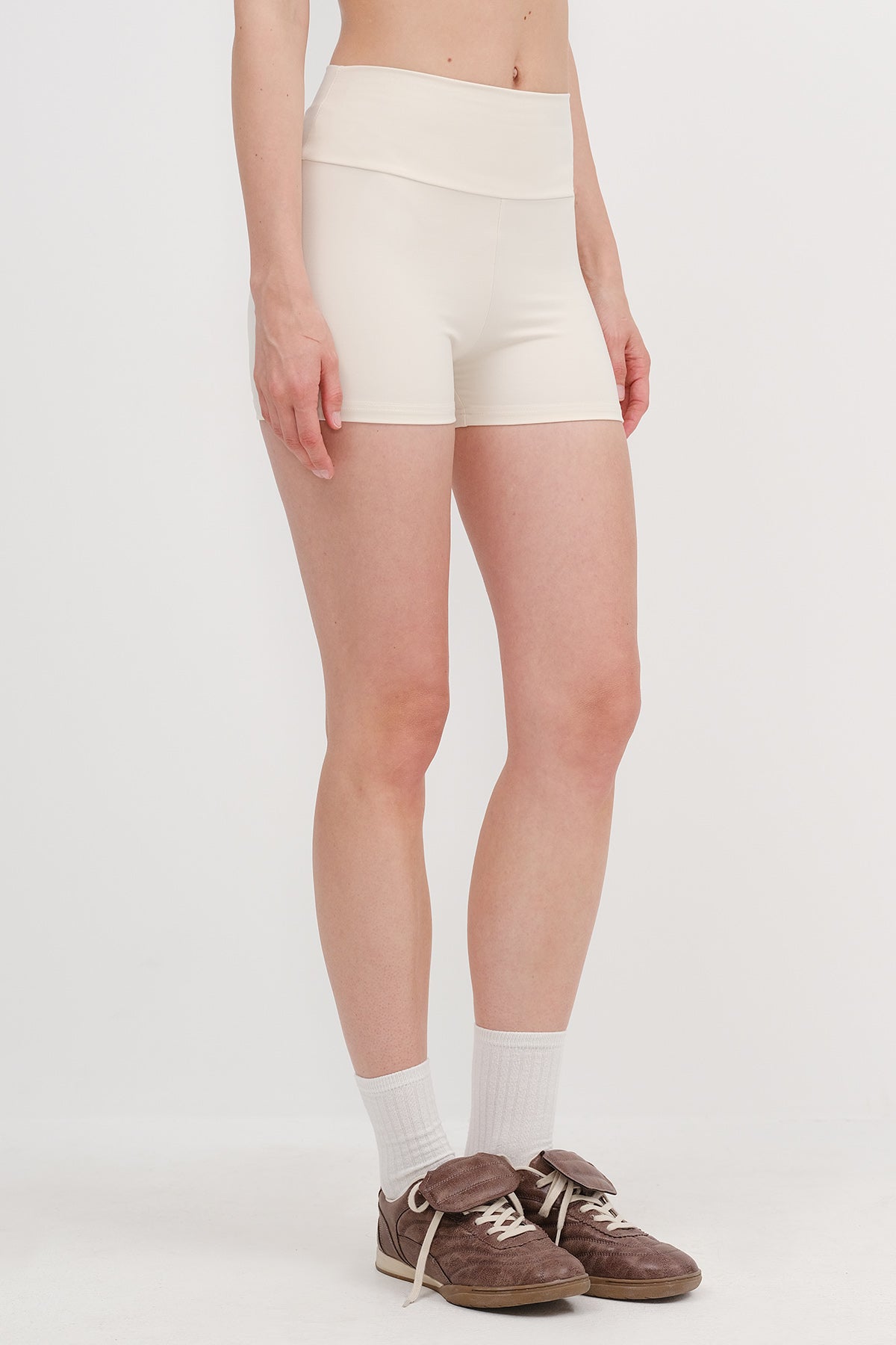 Bone_High-Waist-Sports-Shorts-Tights-addax