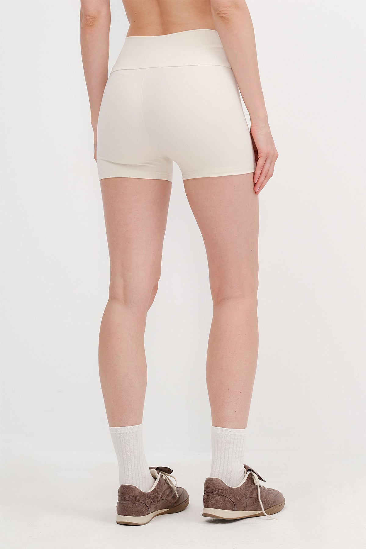 Bone_High-Waist-Sports-Shorts-Tights-addax
