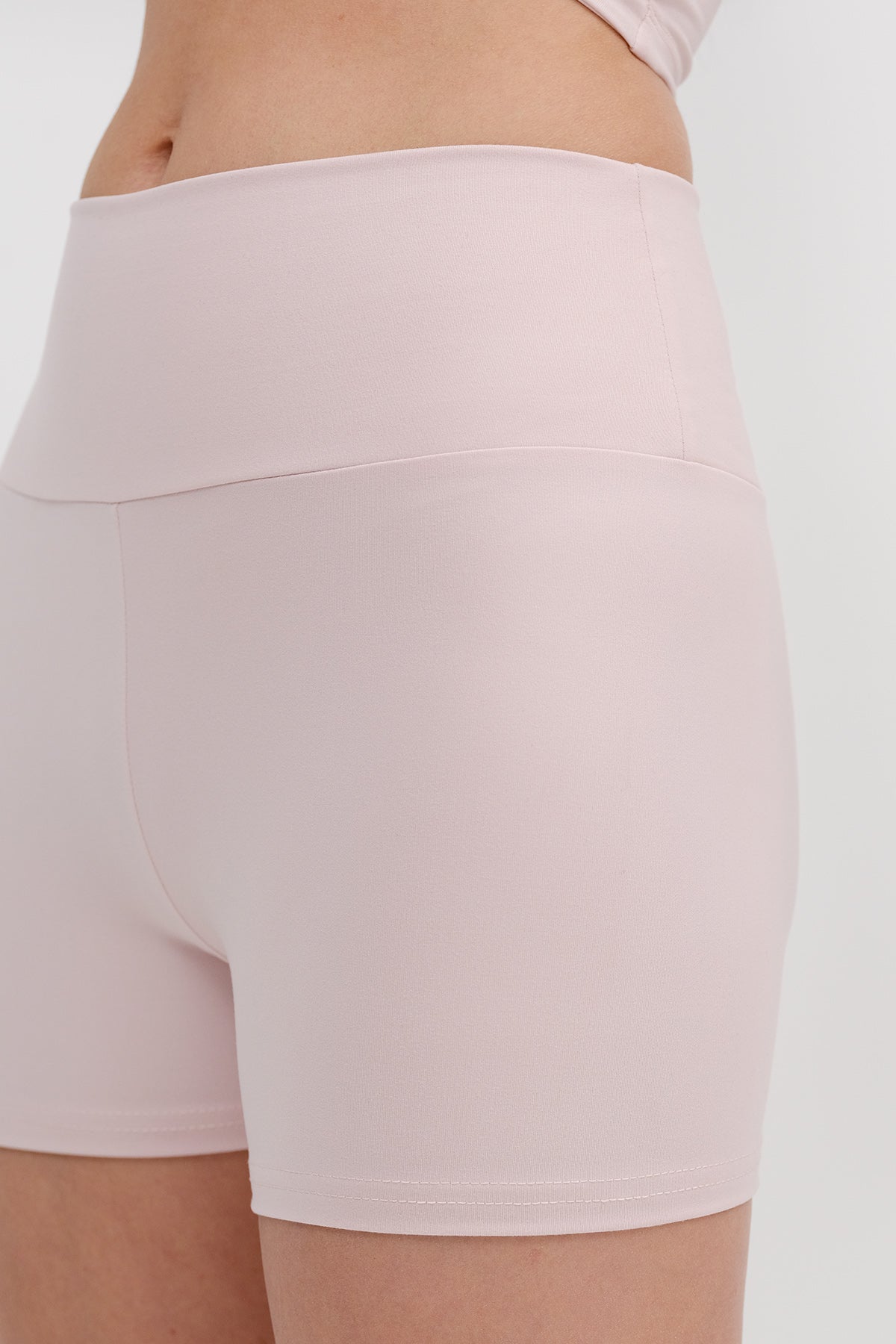 Lotus_High-Waist-Sports-Shorts-Tights-addax