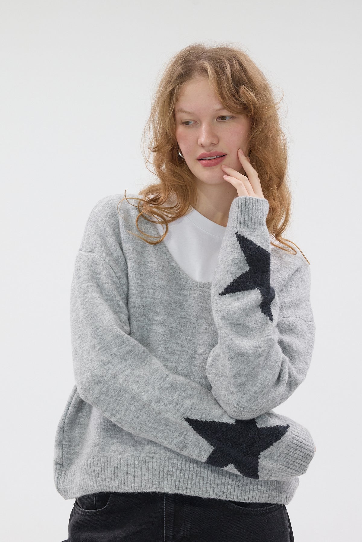 Grey_V-Neck-Sleeves-Star-Pattern-Knitwear-Sweater-addax
