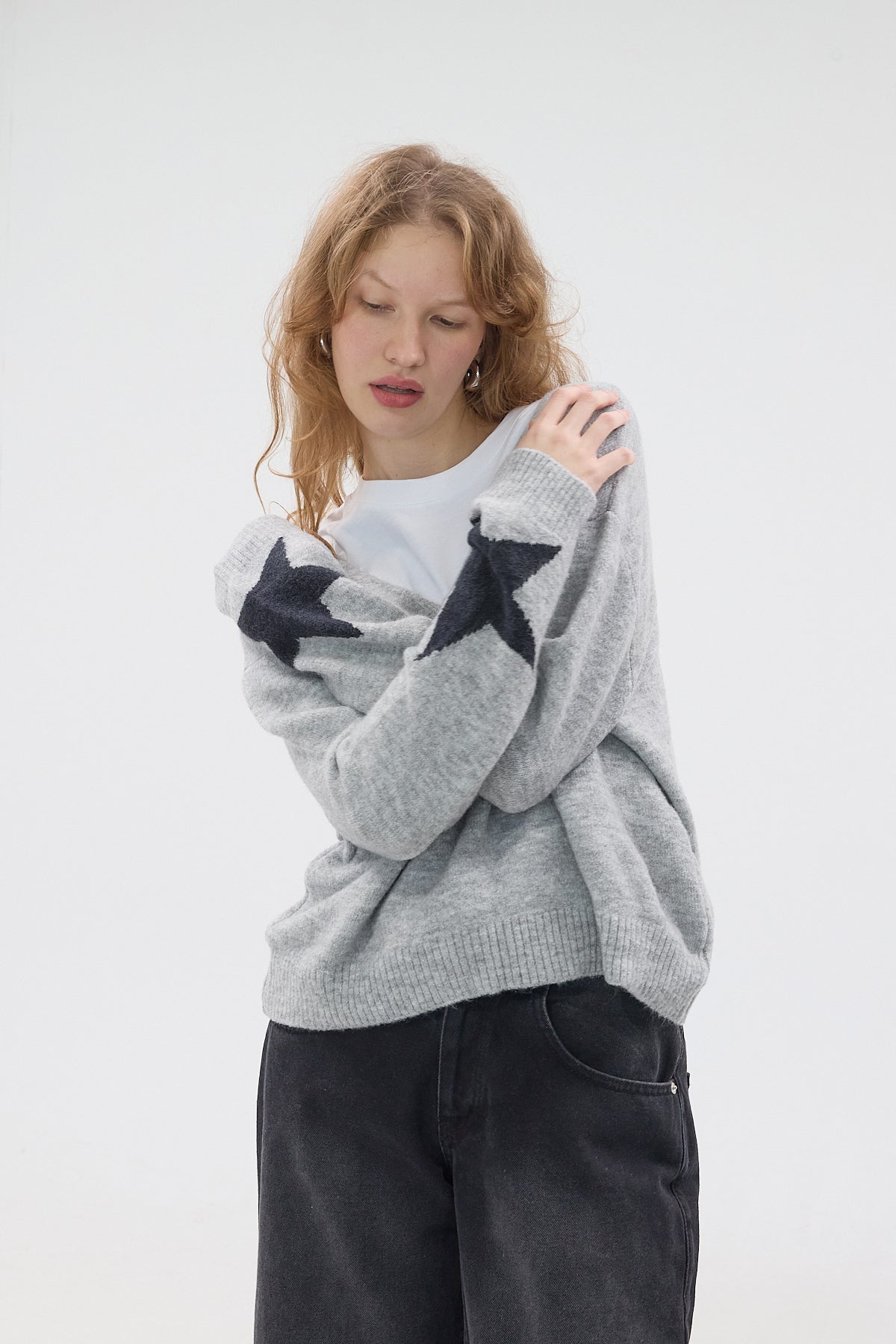 Grey_V-Neck-Sleeves-Star-Pattern-Knitwear-Sweater-addax