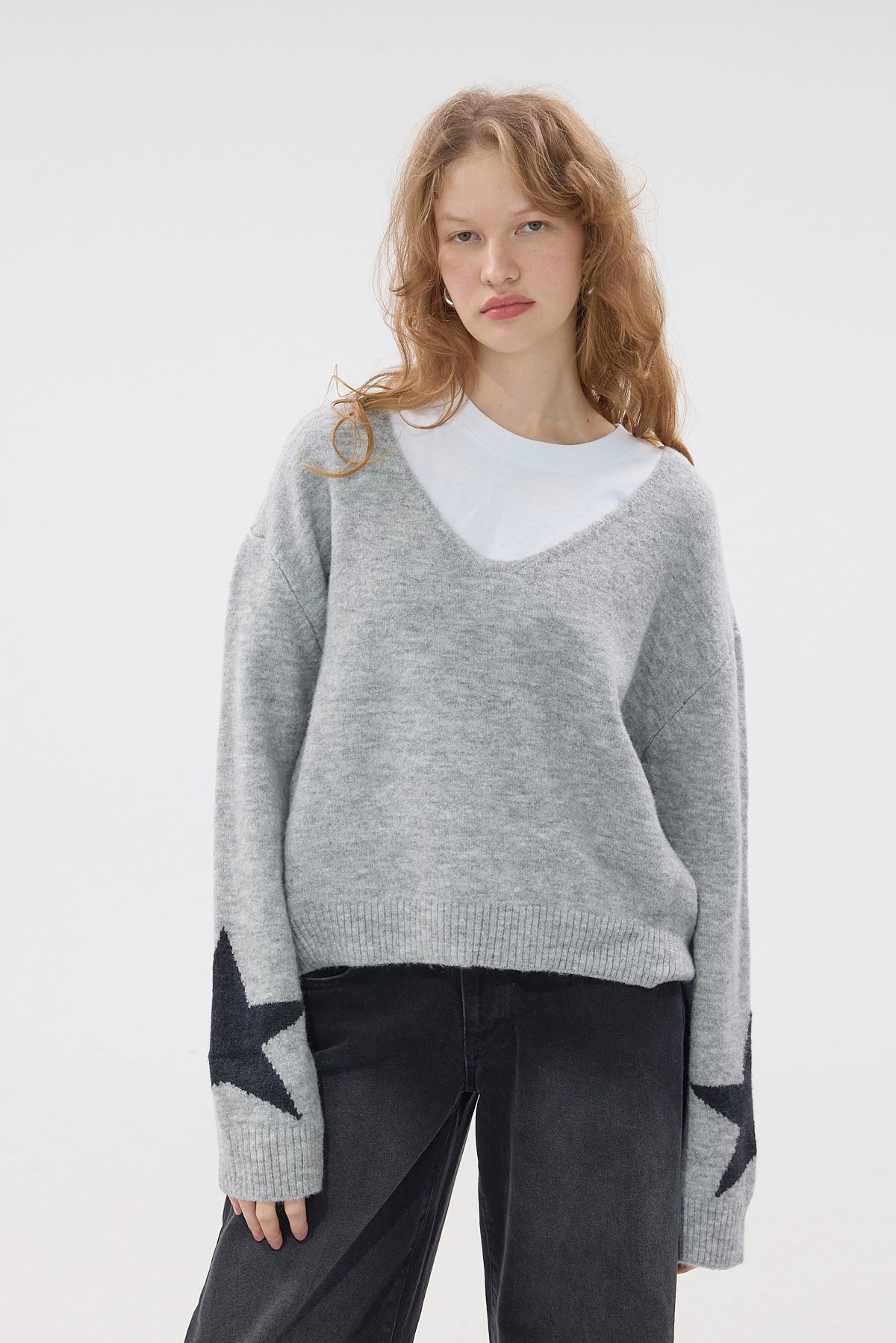 Grey_V-Neck-Sleeves-Star-Pattern-Knitwear-Sweater-addax
