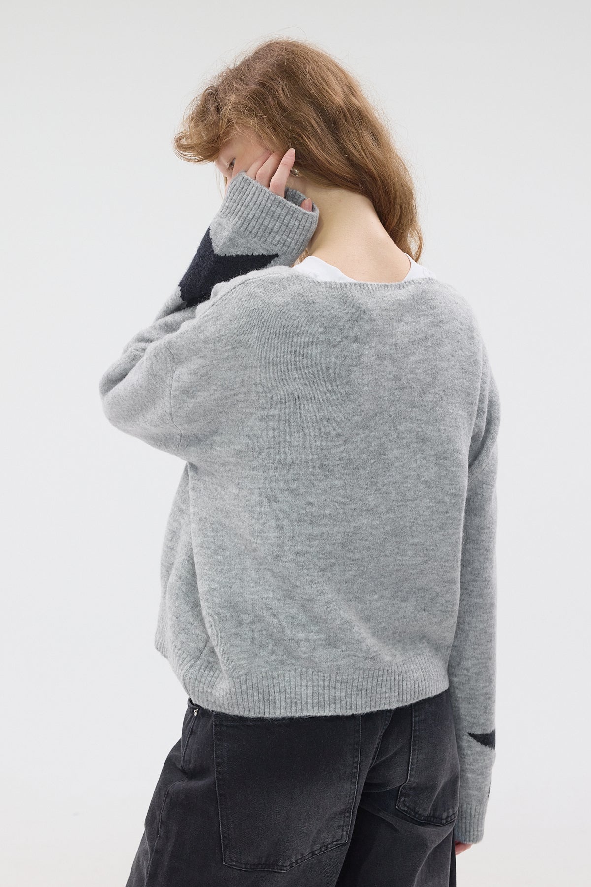 Grey_V-Neck-Sleeves-Star-Pattern-Knitwear-Sweater-addax
