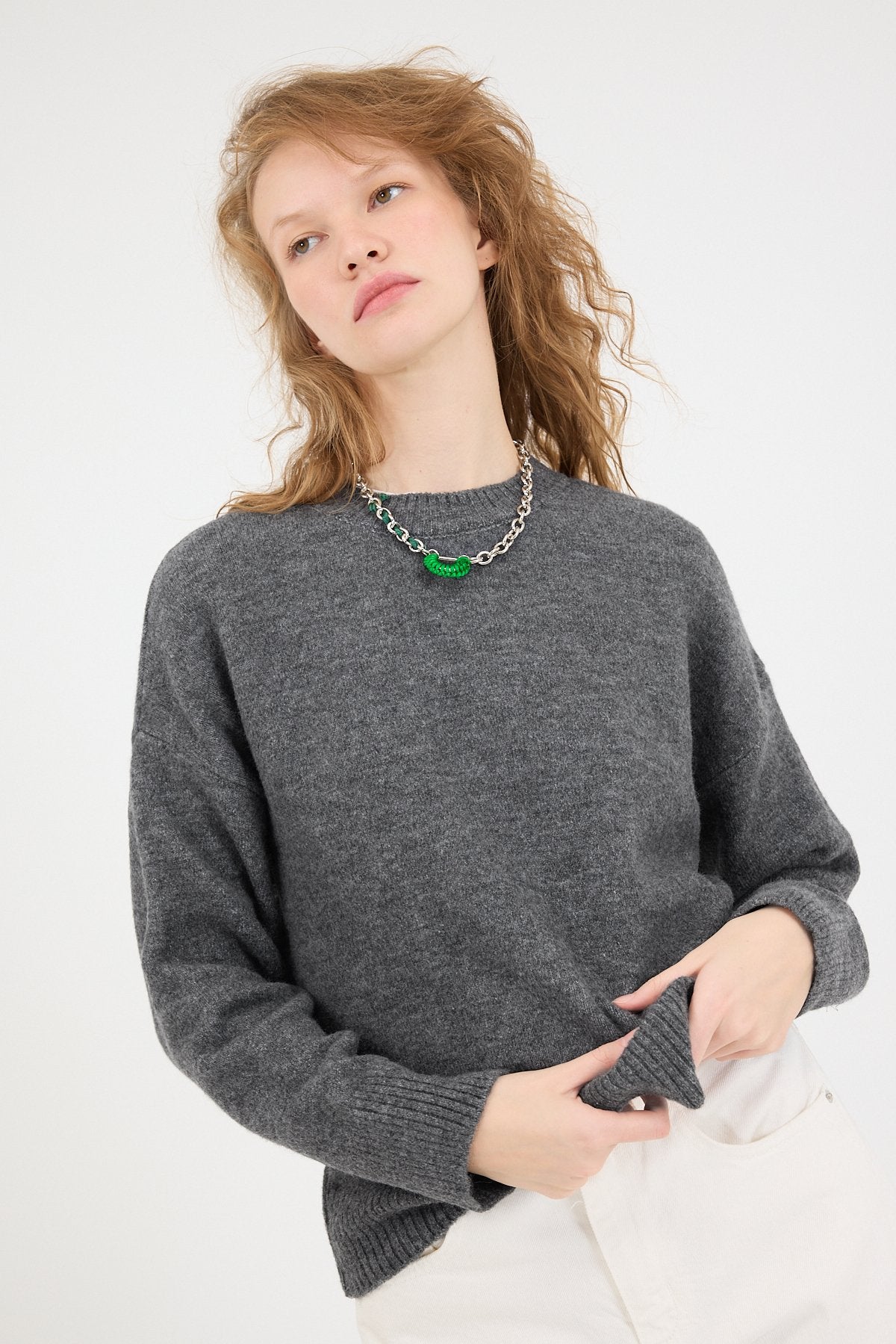 Charcoal_Crew-Neck-Long-Sleeve-Knitwear-Sweater-addax