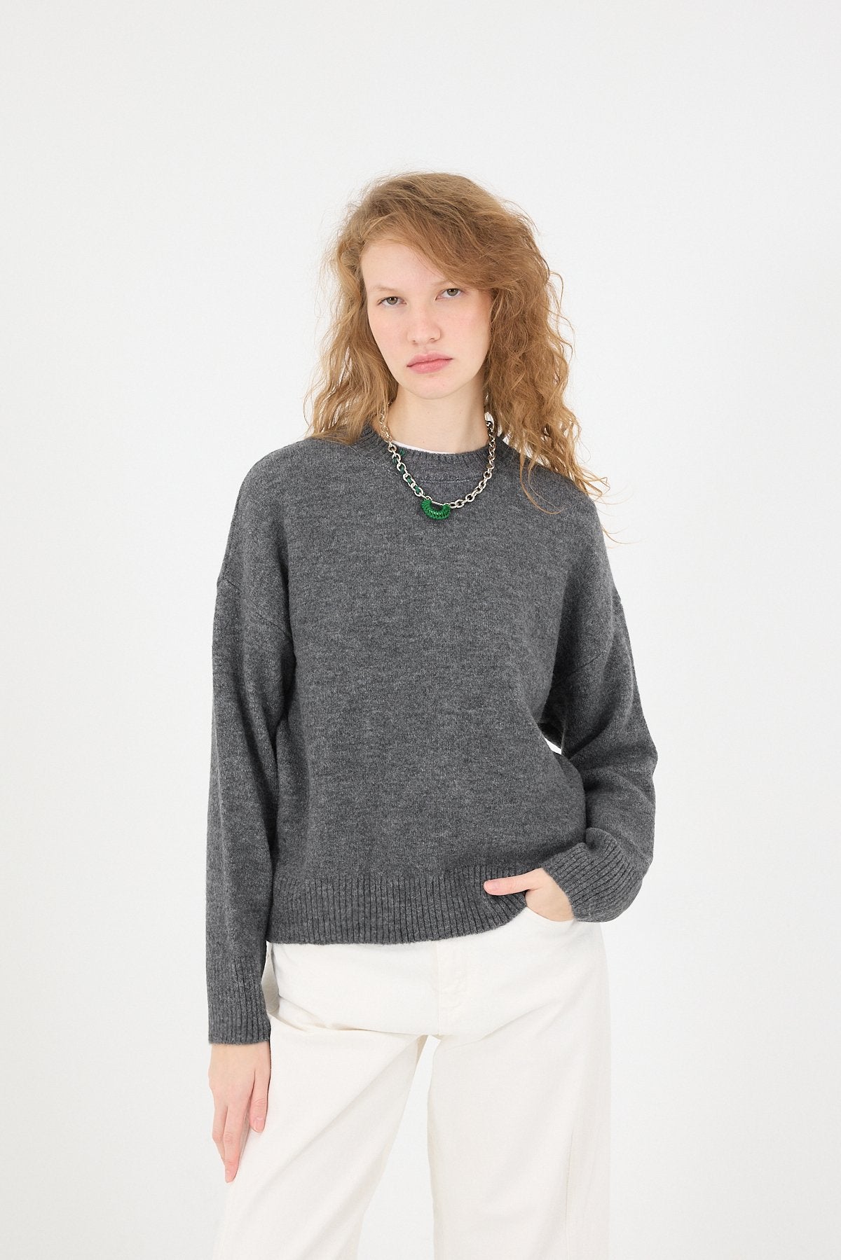 Charcoal_Crew-Neck-Long-Sleeve-Knitwear-Sweater-addax