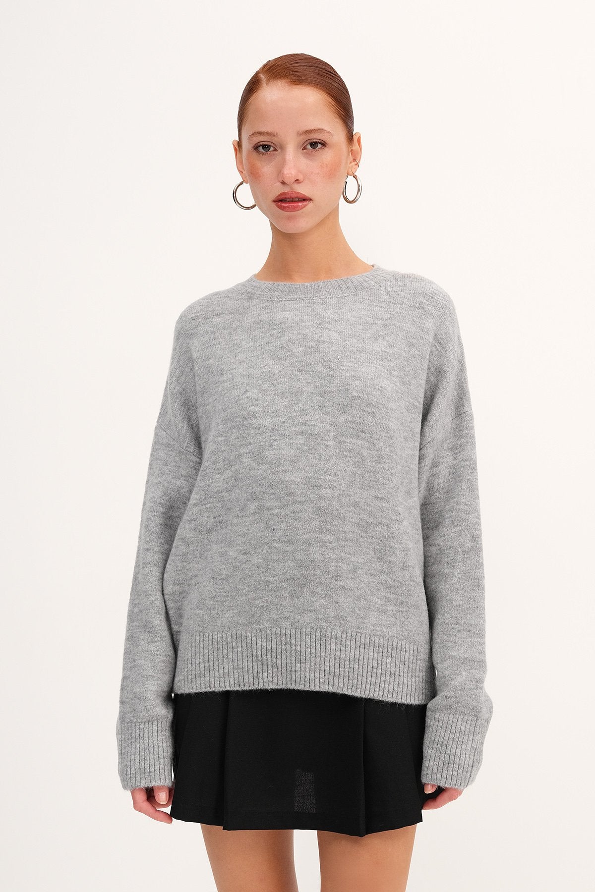 Grey_Crew-Neck-Long-Sleeve-Knitwear-Sweater-addax