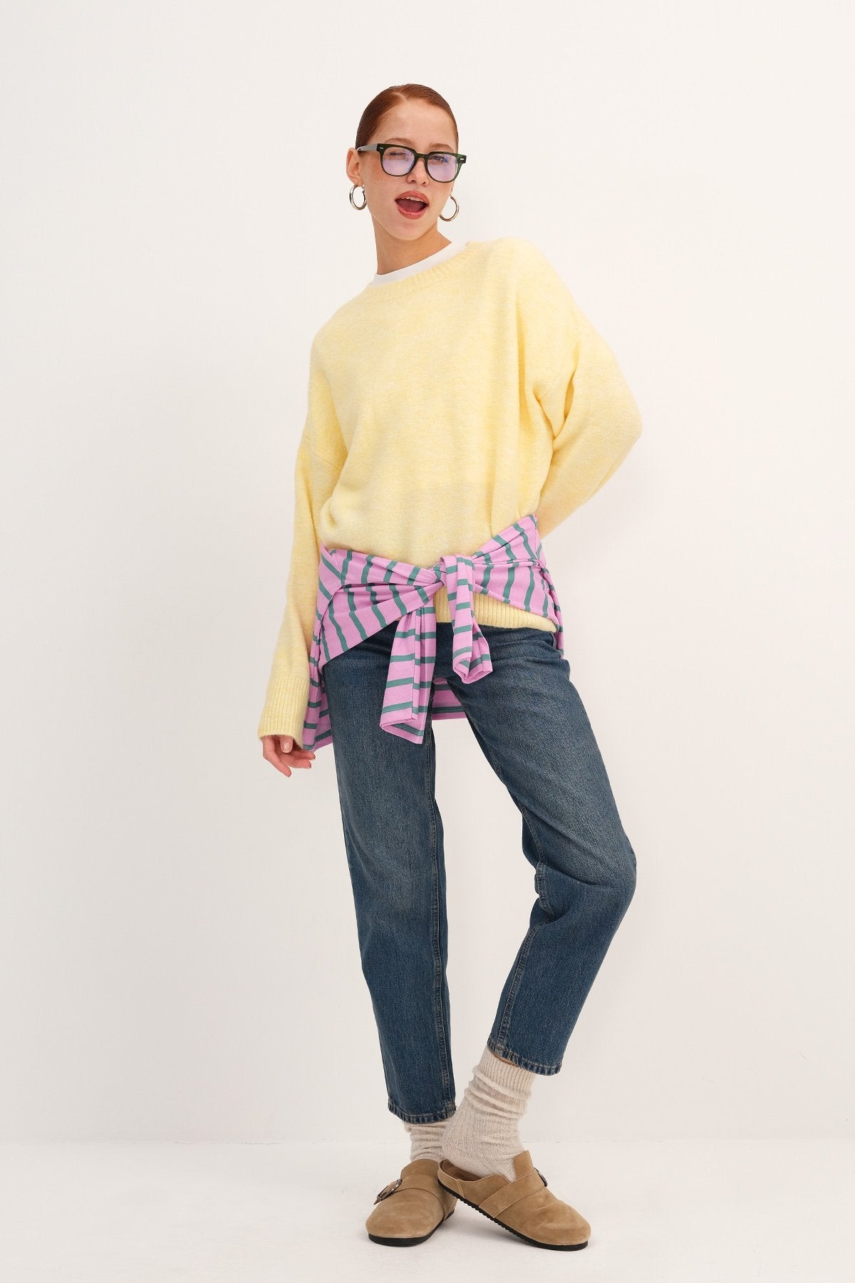 Light-Yellow_Crew-Neck-Long-Sleeve-Knitwear-Sweater-addax