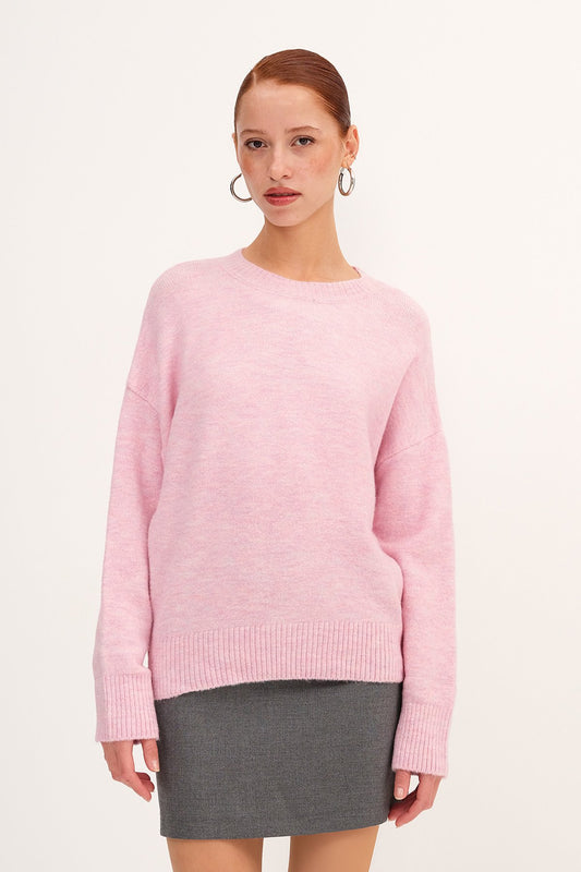 Begonia_Crew-Neck-Long-Sleeve-Knitwear-Sweater-addax