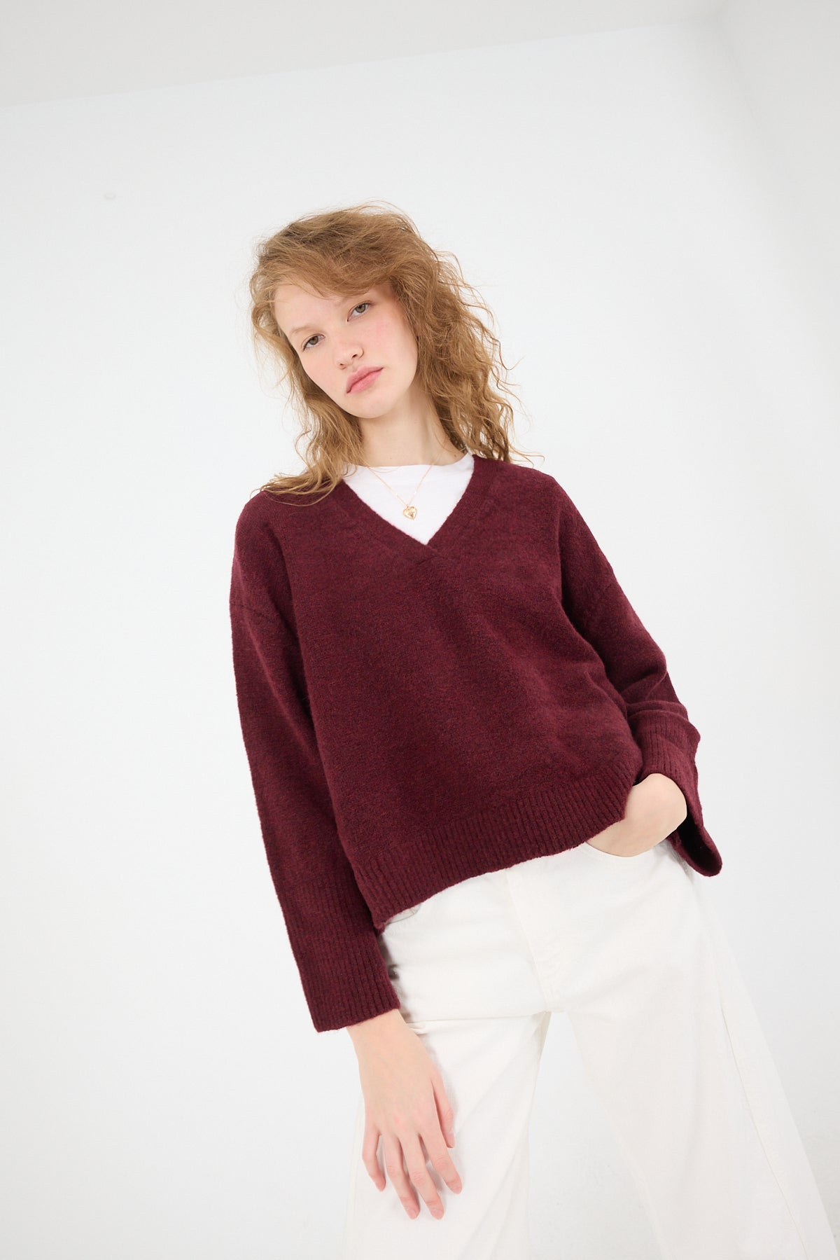 Light-Burgundy_V-Neck-Knitwear-Sweater-addax