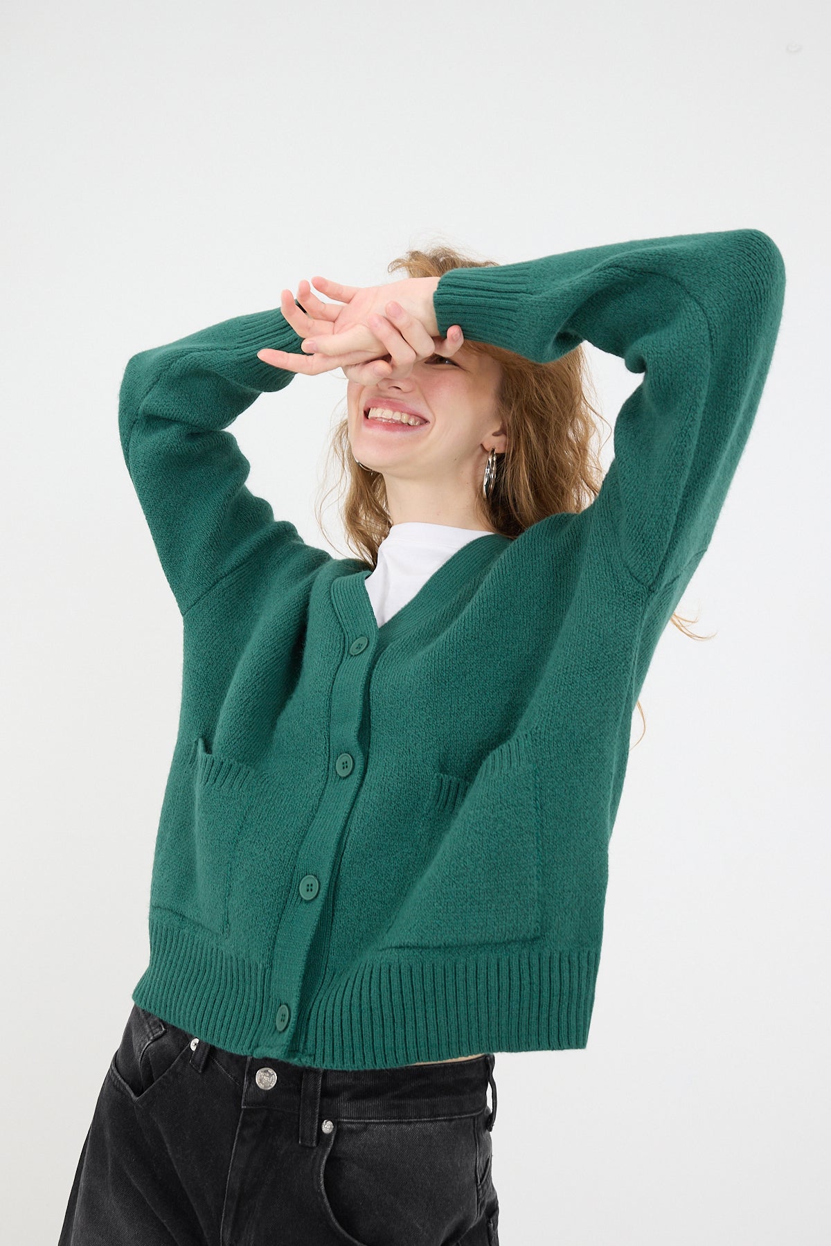 Green_Double-Pocket-Buttoned-Knitwear-Cardigan-addax