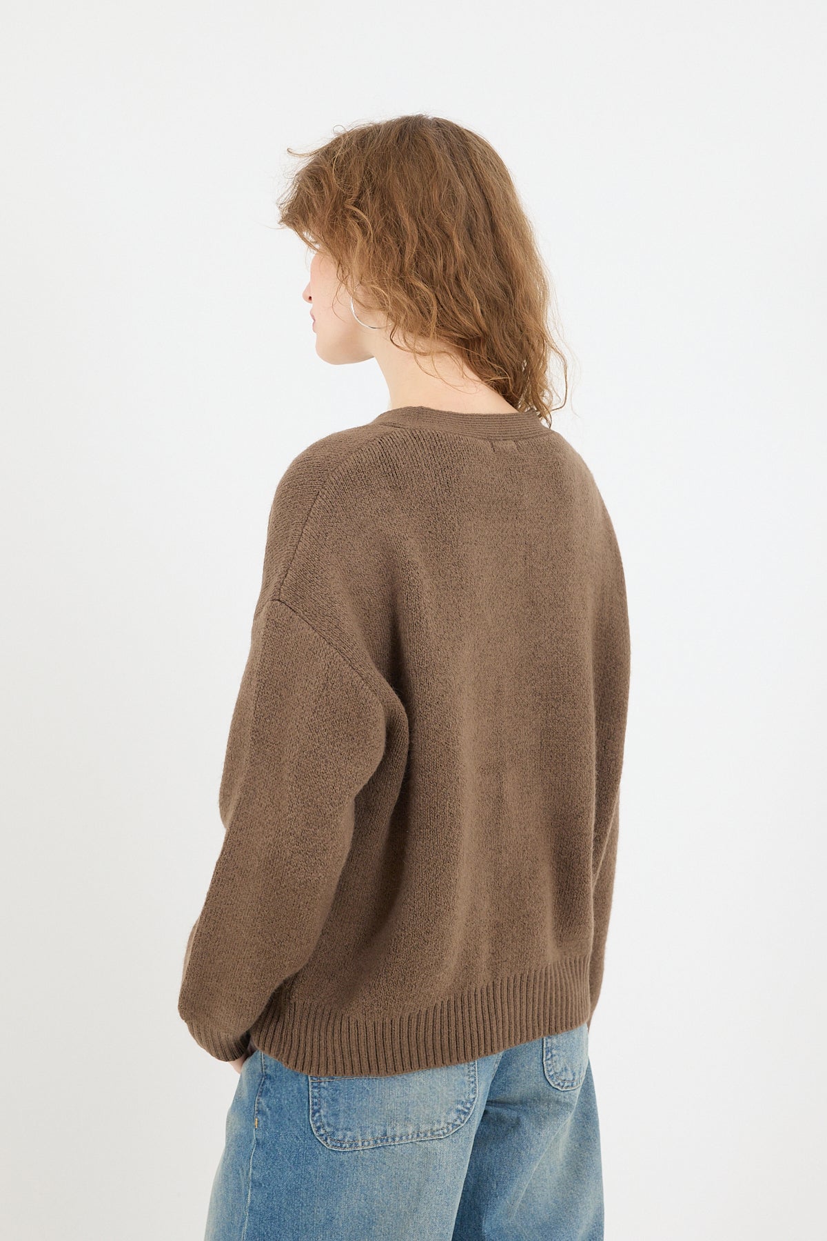 Brown_Double-Pocket-Buttoned-Knitwear-Cardigan-addax