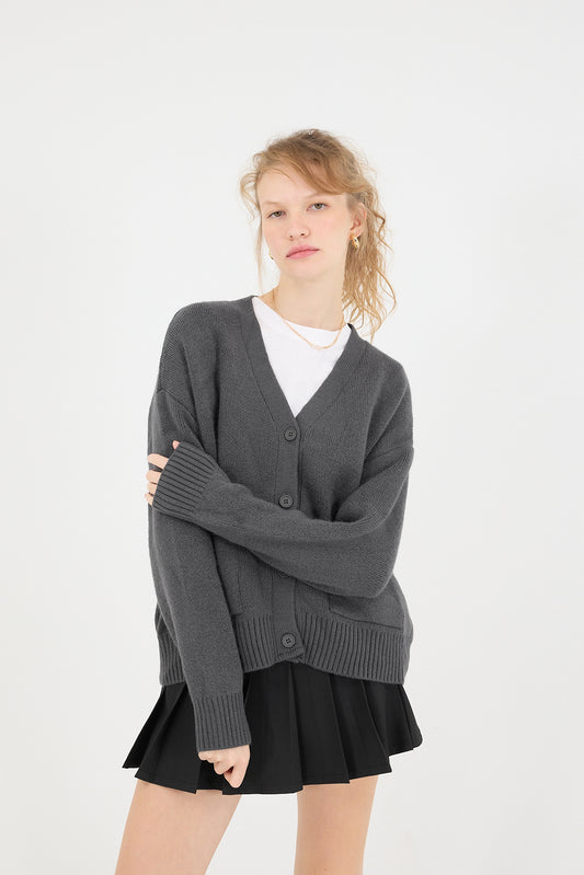 Charcoal_Double-Pocket-Buttoned-Knitwear-Cardigan-addax