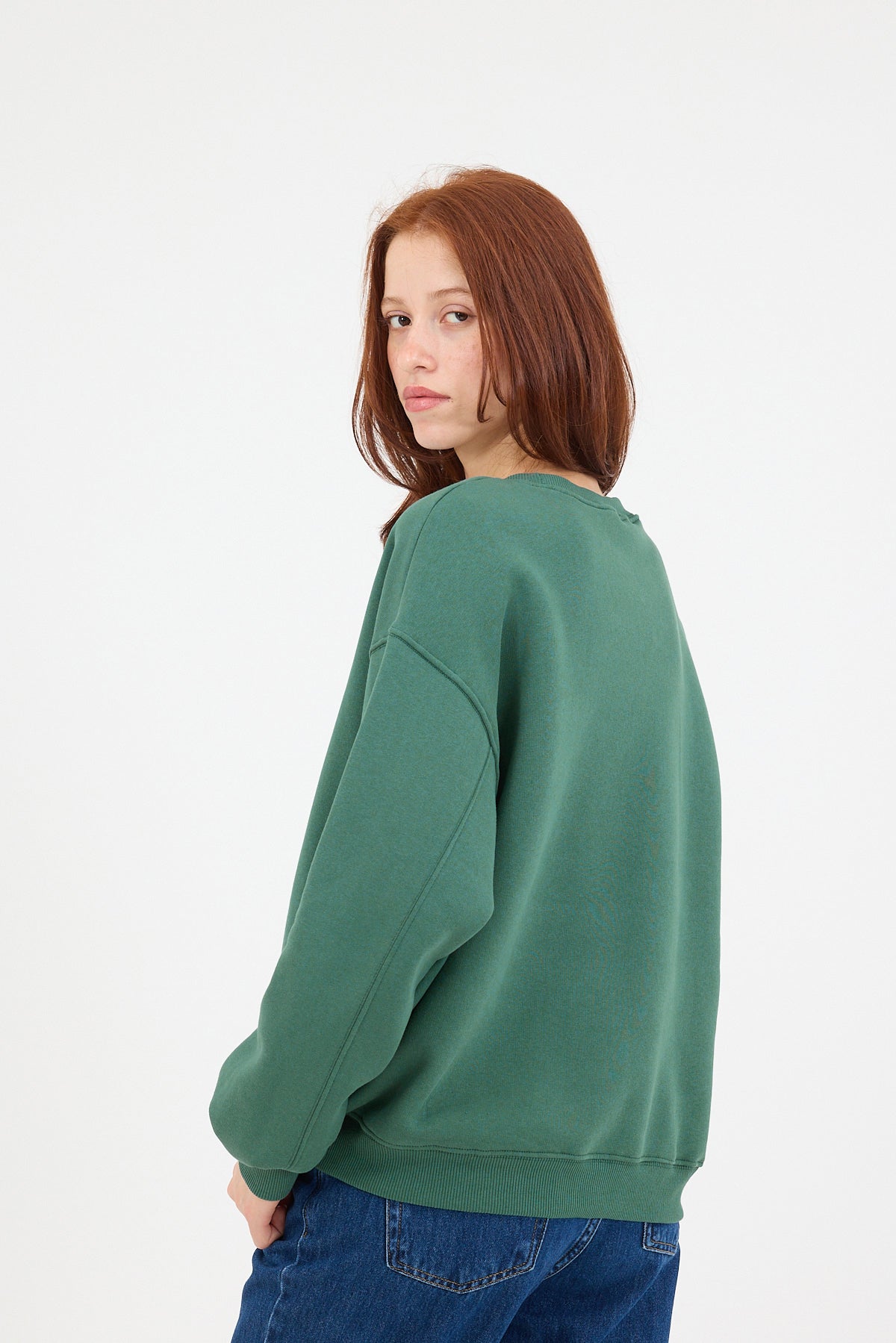 Emerald_Crew-Neck-Fleece-Lined-Basic-Sweatshirt-addax