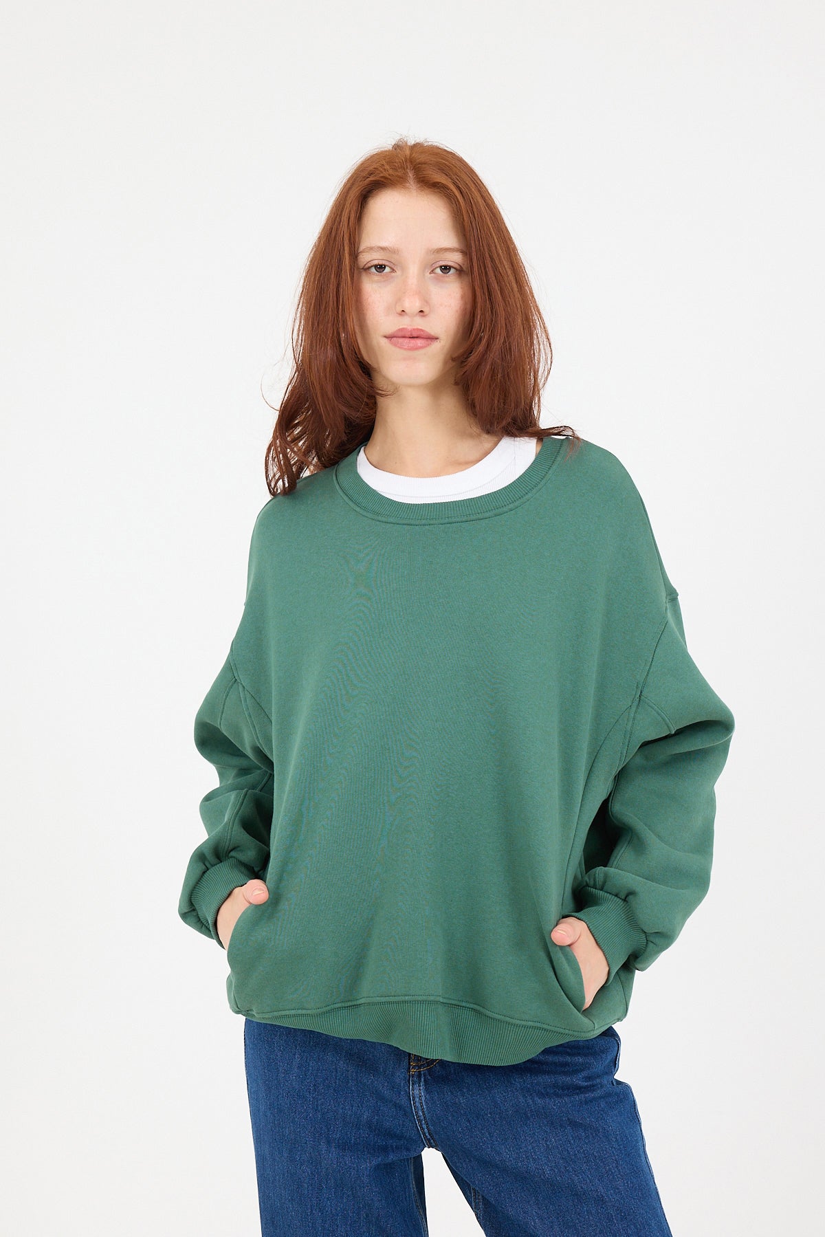 Emerald_Crew-Neck-Fleece-Lined-Basic-Sweatshirt-addax