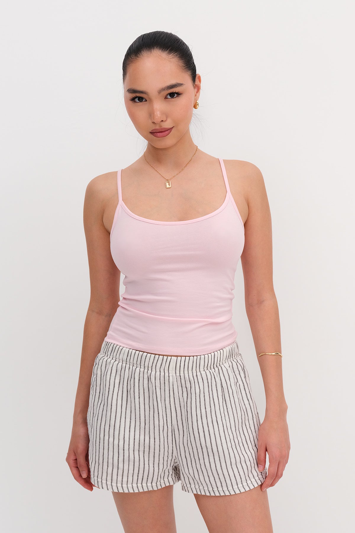 Lotus_Basic-Tank-Top-with-Straps-addax