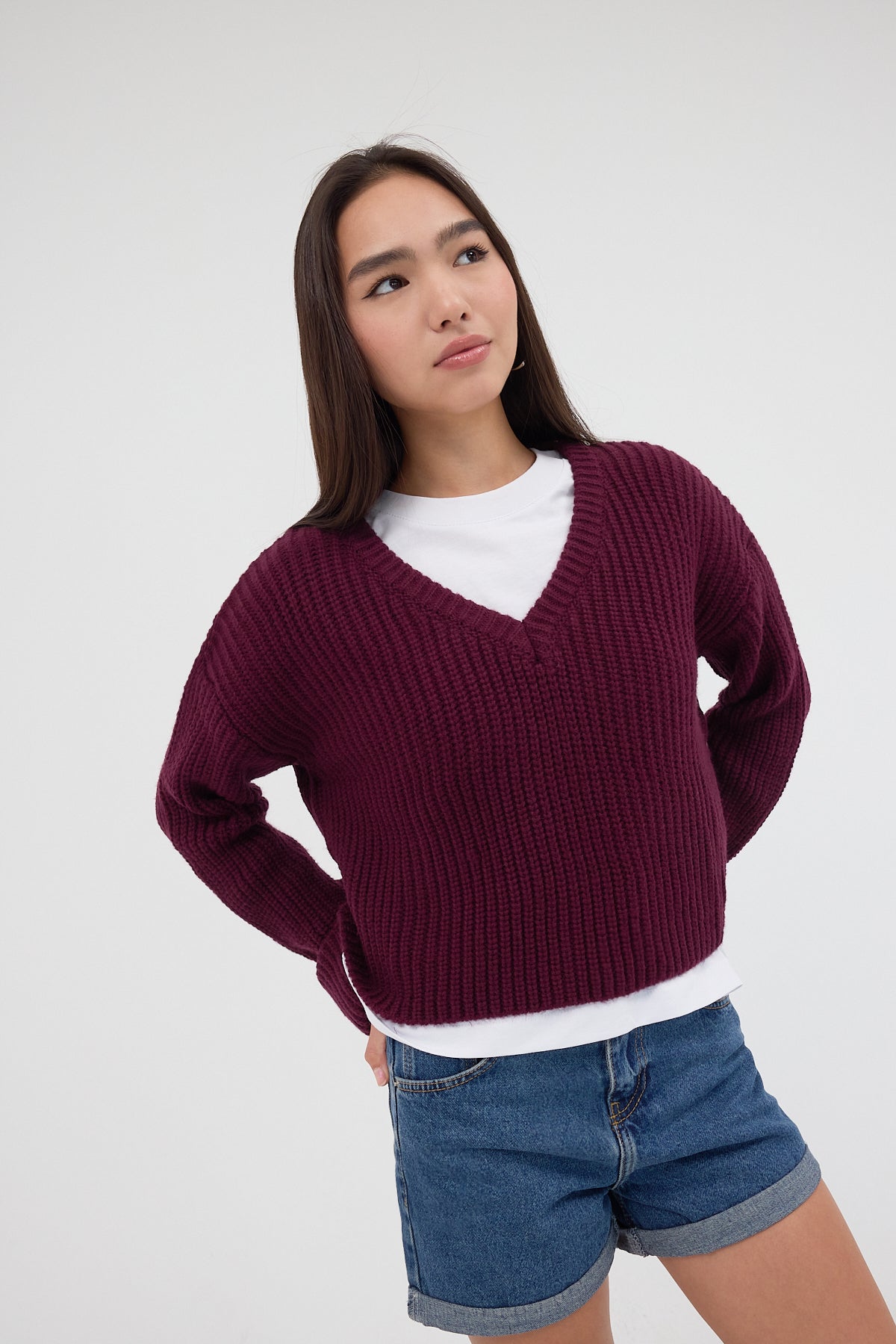 Burgundy_Jumper-addax