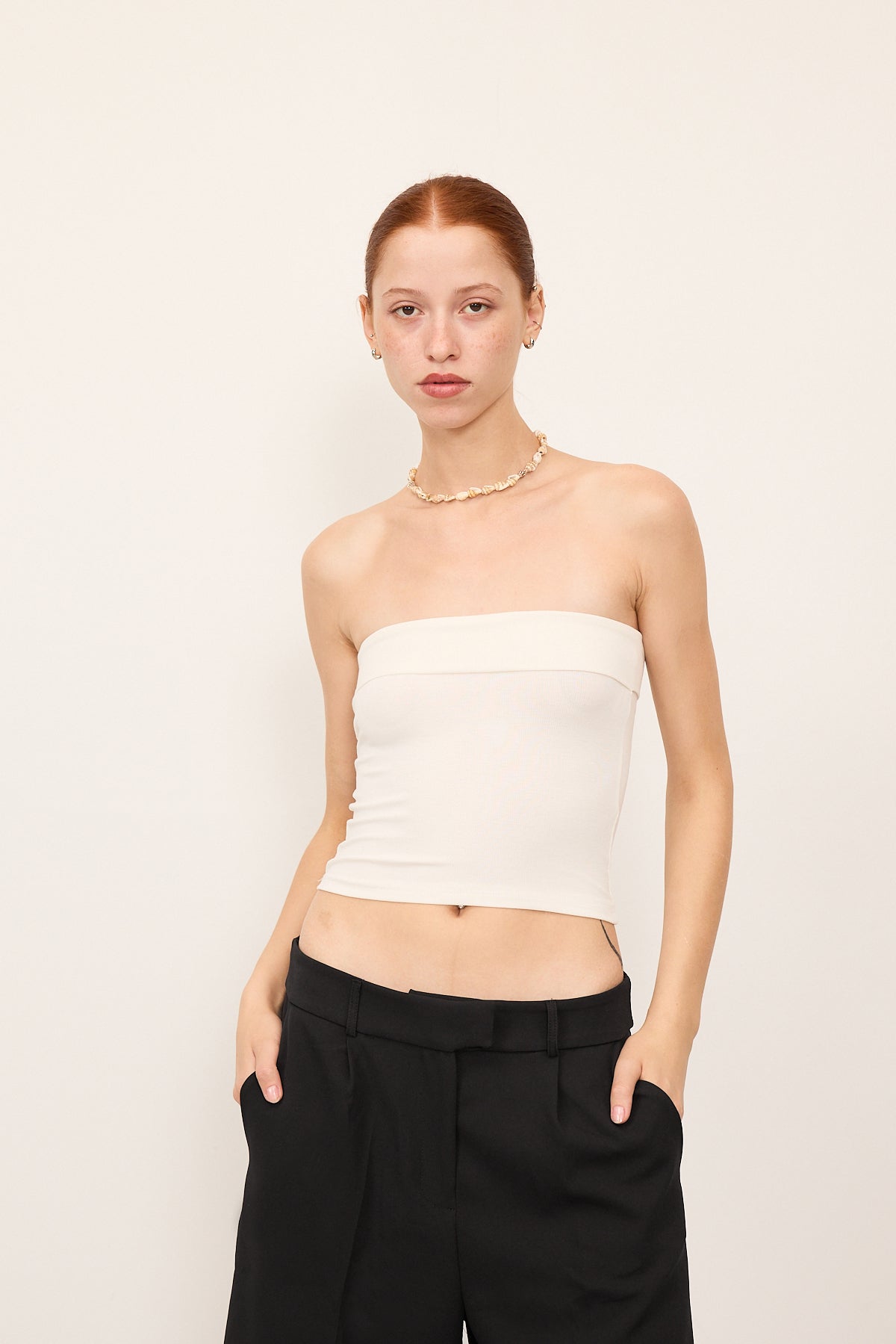 Beige_Strapless-Crop-Bustier-addax