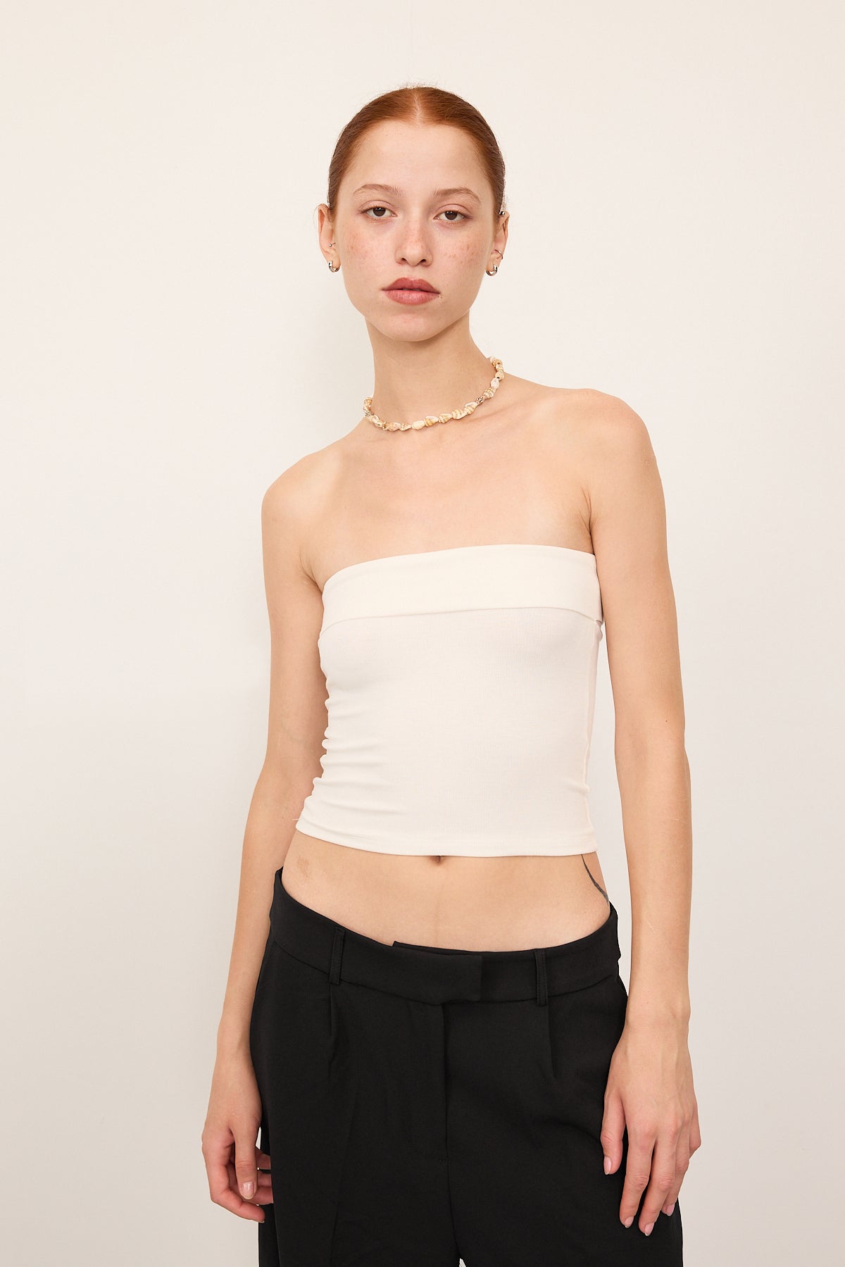 Beige_Strapless-Crop-Bustier-addax
