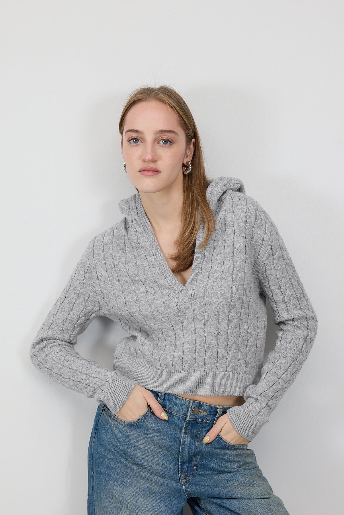 Snow-Melange_Hooded-Cable-Knit-Sweater-addax