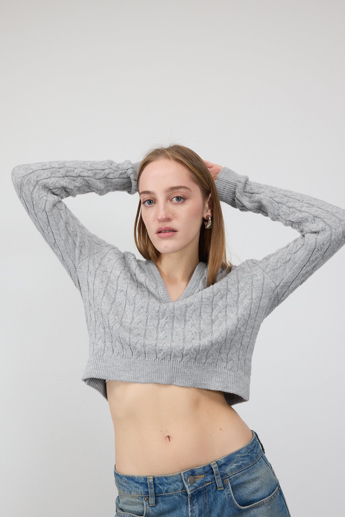 Snow-Melange_Hooded-Cable-Knit-Sweater-addax