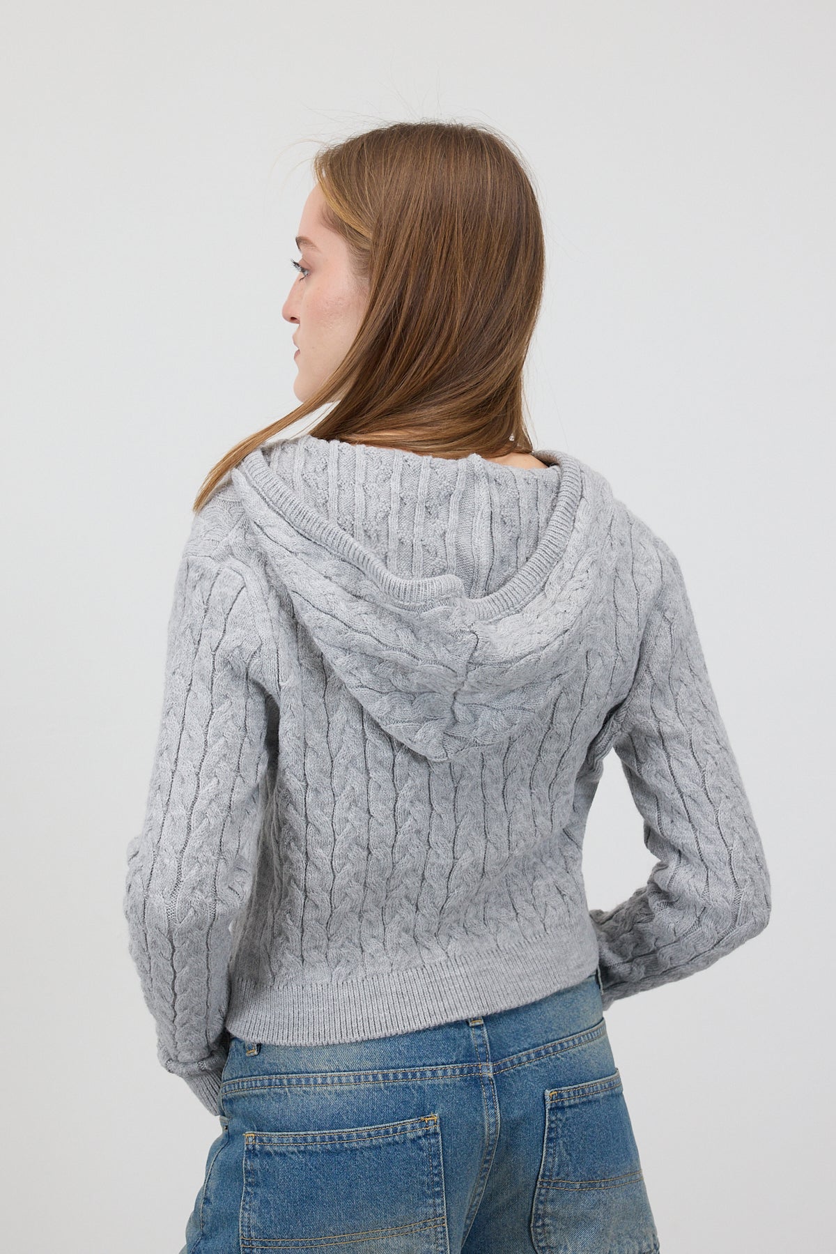 Snow-Melange_Hooded-Cable-Knit-Sweater-addax