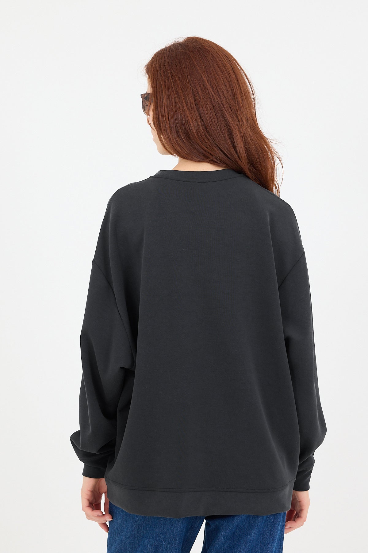 Black_Crew-Neck-Oversized-Modal-Sweatshirt-addax