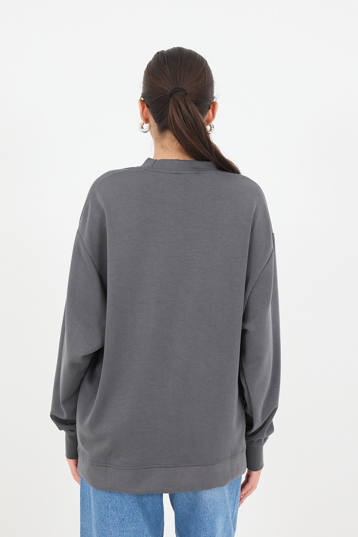 Charcoal_Crew-Neck-Oversized-Modal-Sweatshirt-addax