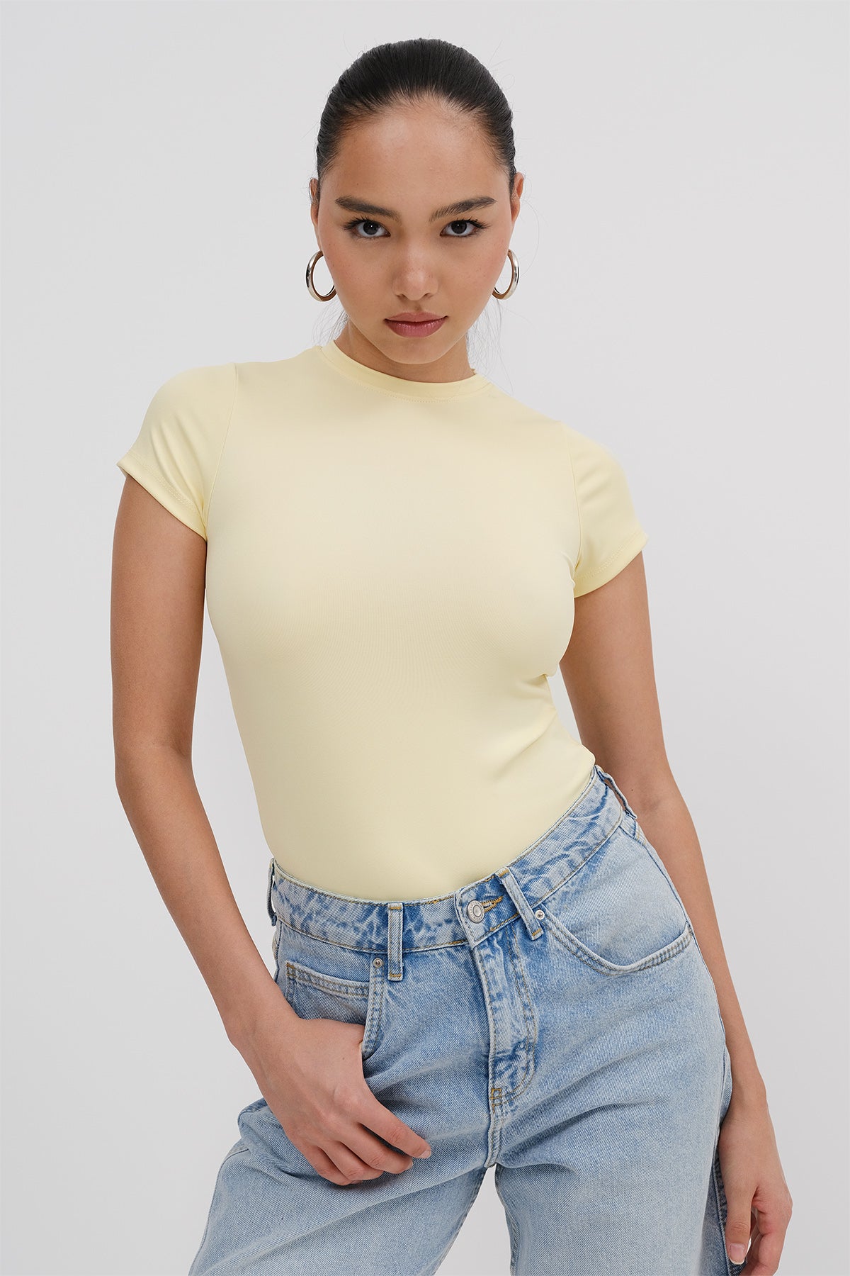 Soft-Yellow_Crew-Neck-Short-Sleeve-Bodysuit-addax