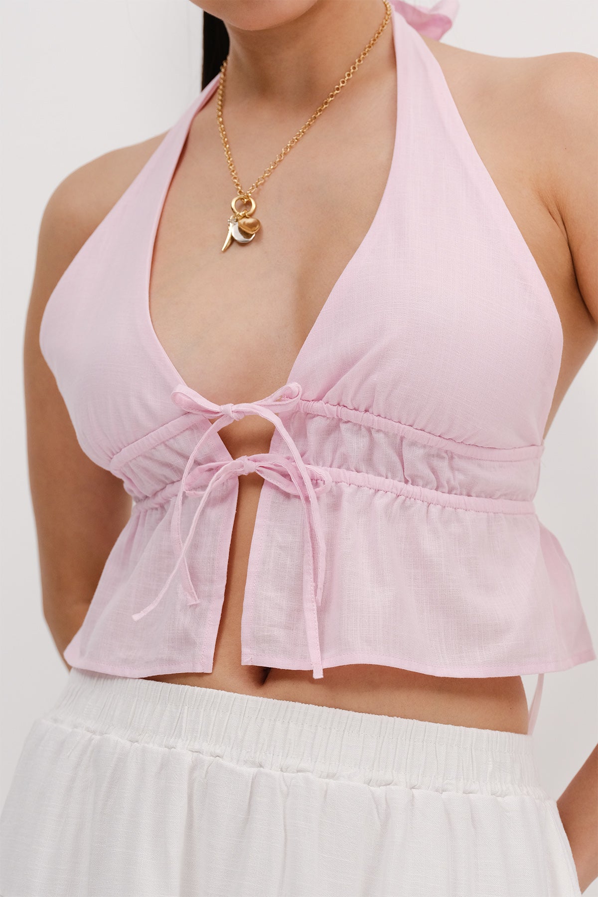 Pink_Halter-Tie-Crop-Top-addax