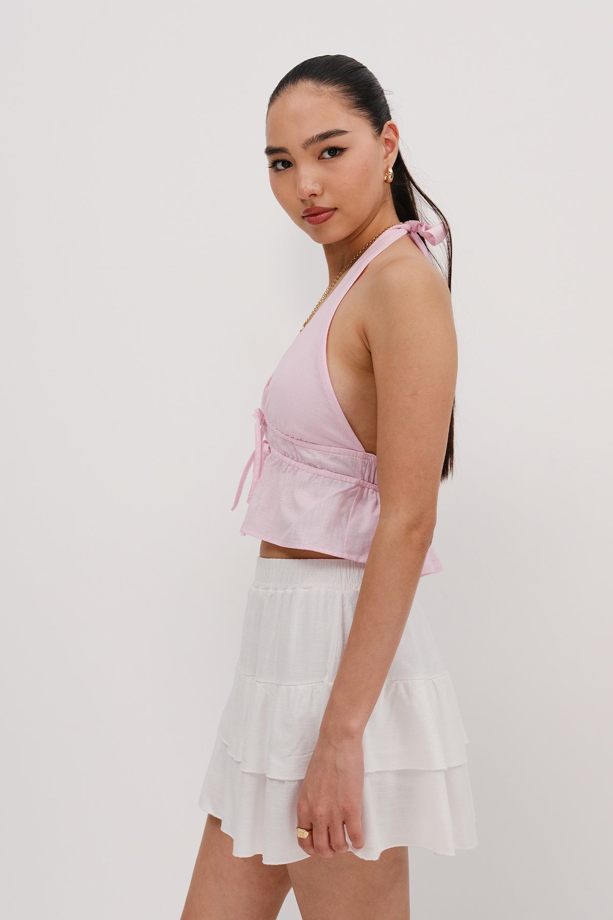 Pink_Halter-Tie-Crop-Top-addax