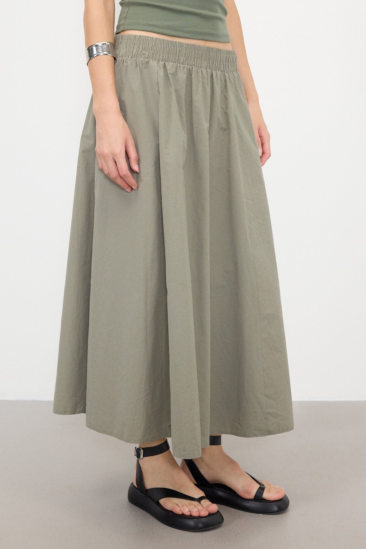 Khaki_Elastic-Waist-Long-Skirt-addax