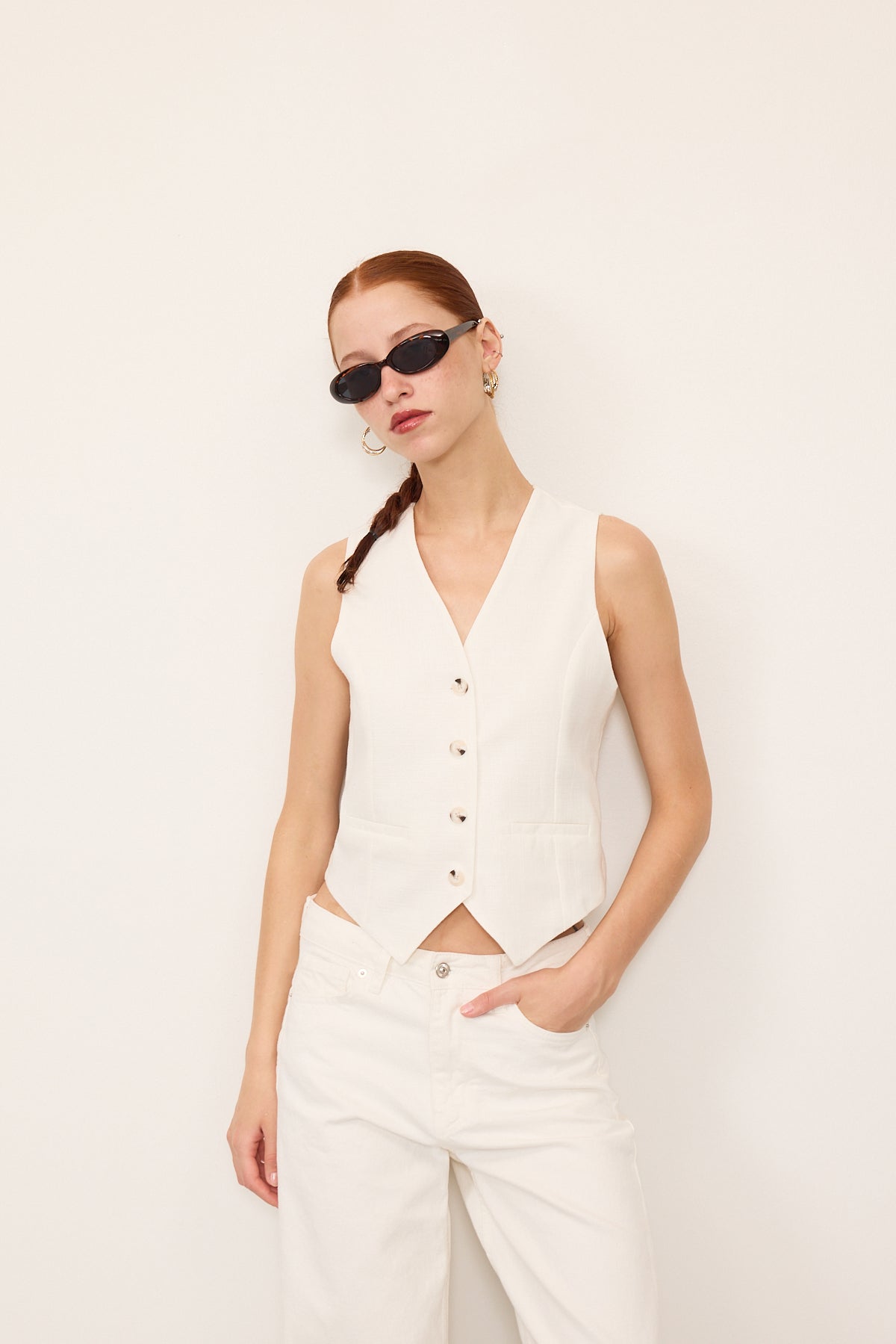White_Pocket-Detailed-Buttoned-Vest-addax