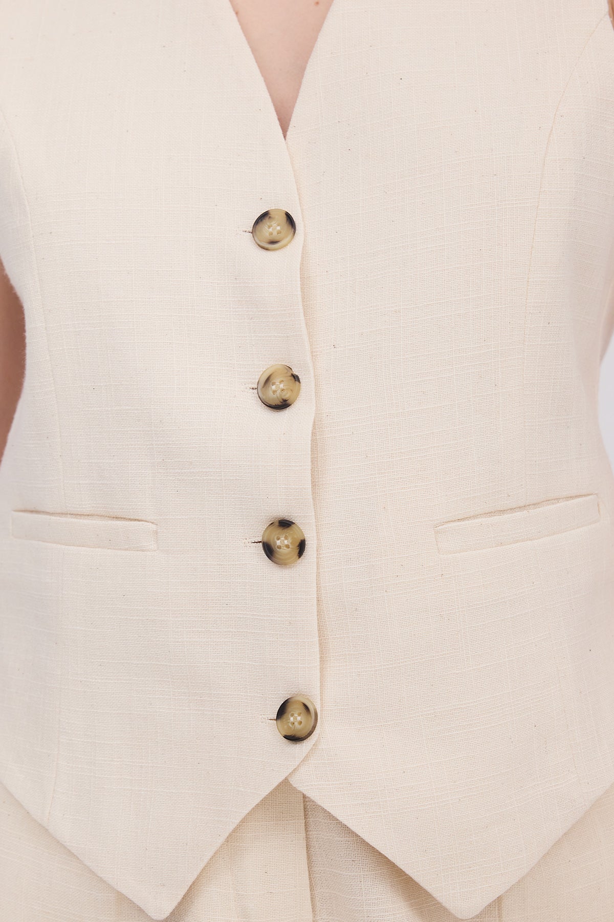 Beige_Pocket-Detailed-Buttoned-Vest-addax