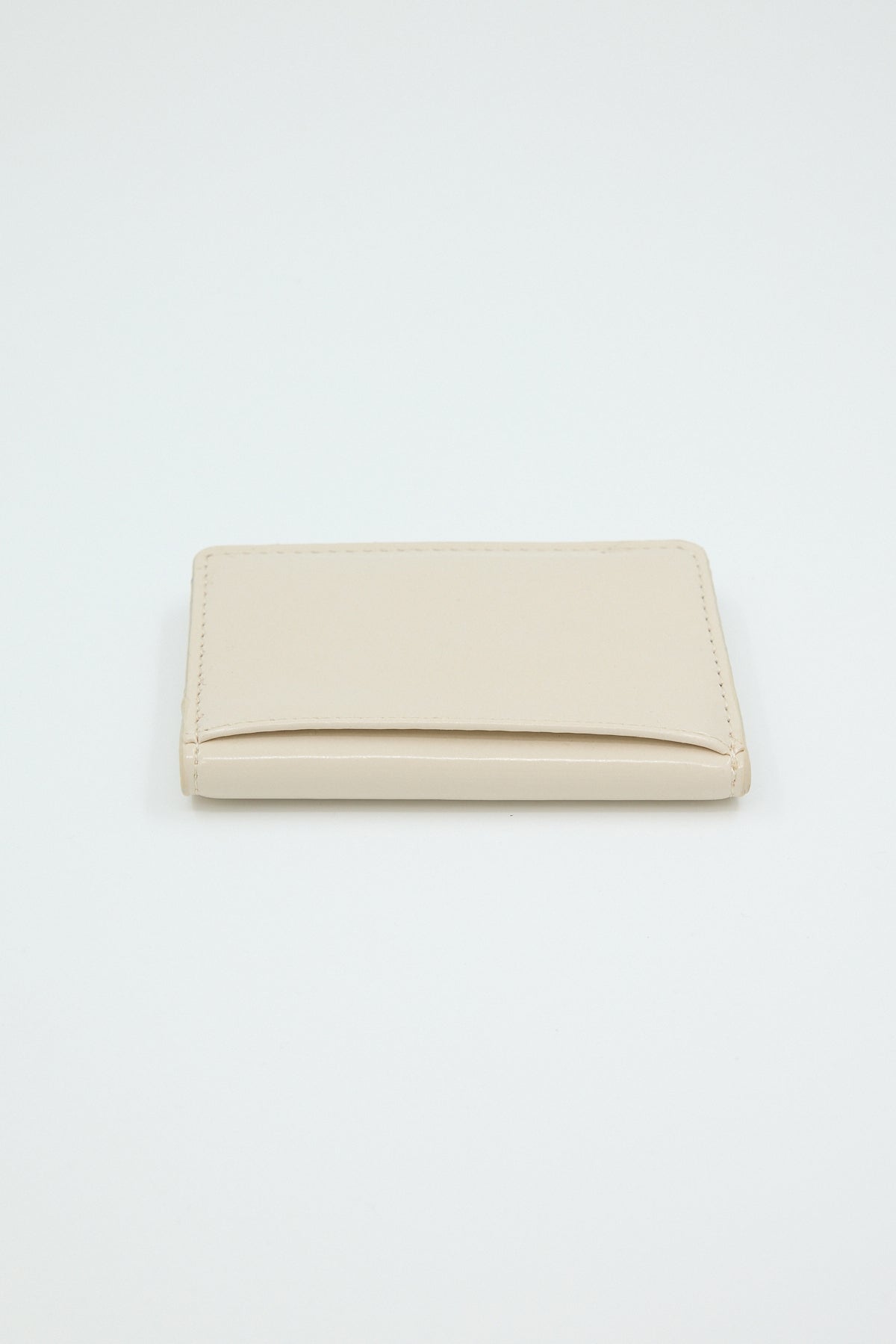 Beige_Patent-Leather-Mini-Card-Holder-addax