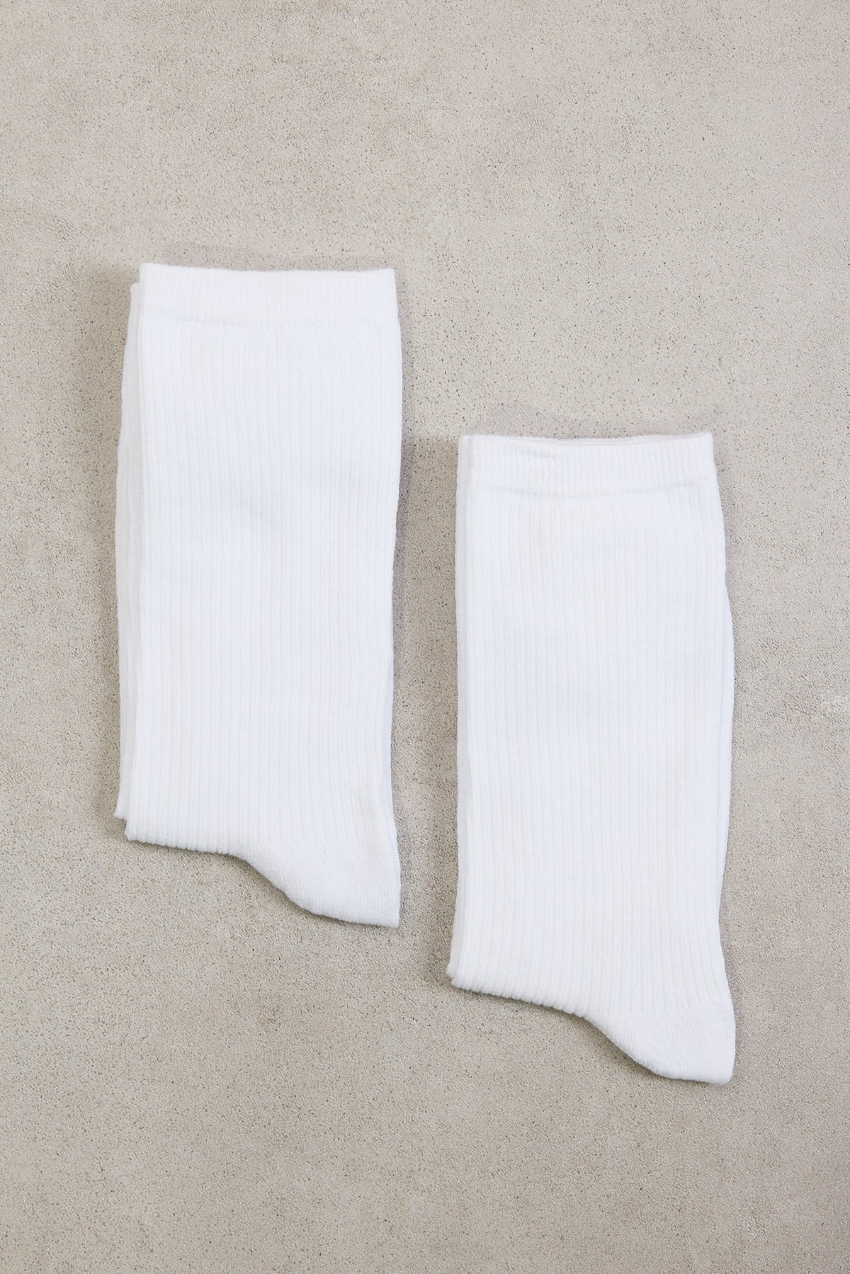 White_Socks-2-Pack-addax